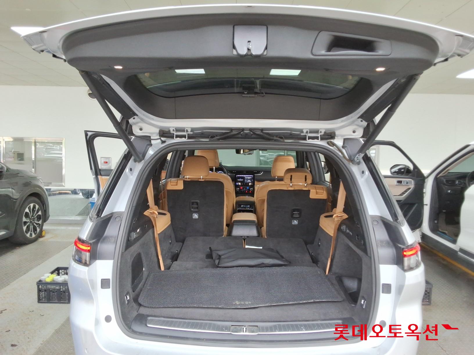 Jeep Straw Grand Cherokee L id 3466750 из Кореи 37