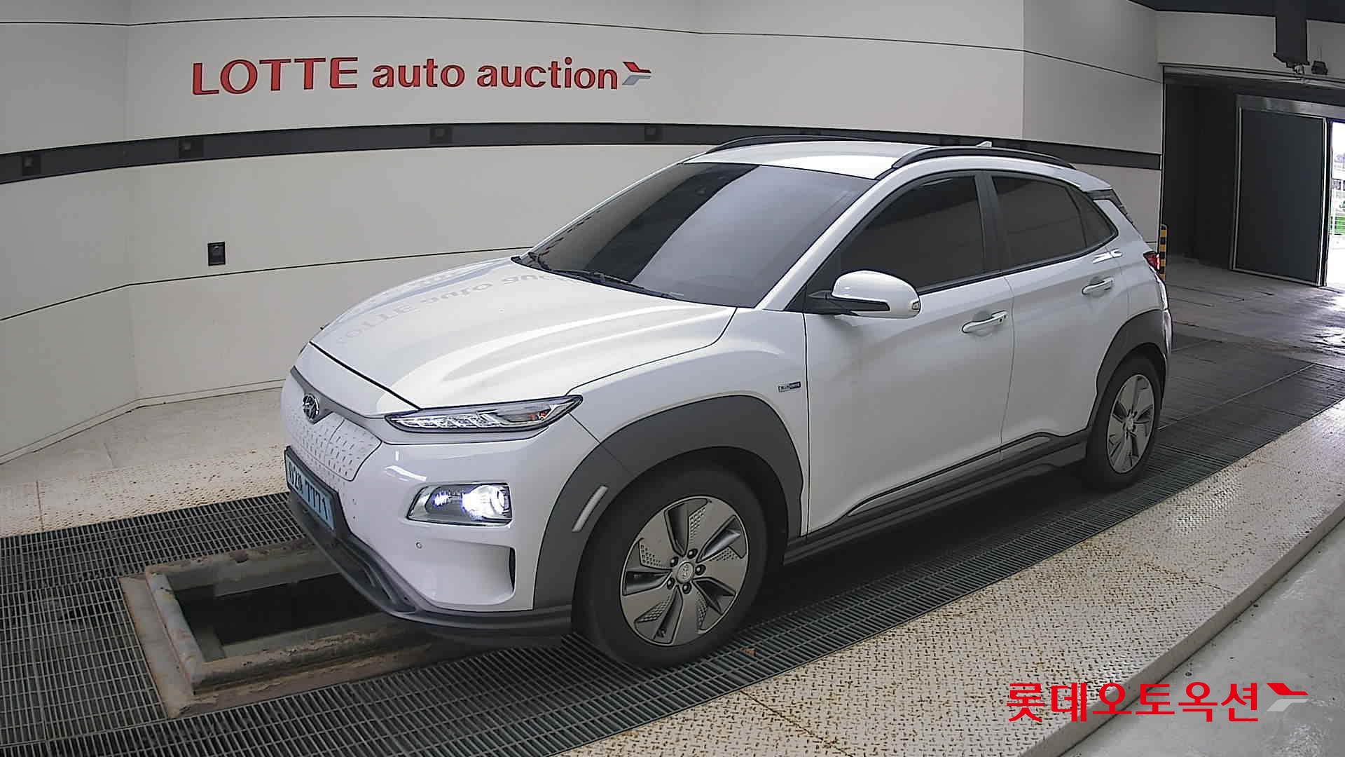 Hyundai KONA Electric id 3436586 из Кореи 13