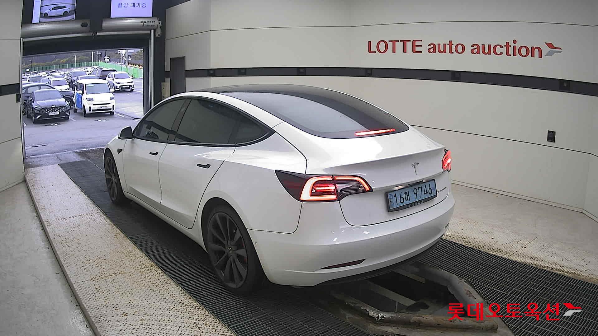 Tesla Model 3 Long Range 2021 Pearl White Multi-coat из Кореи, фото 6