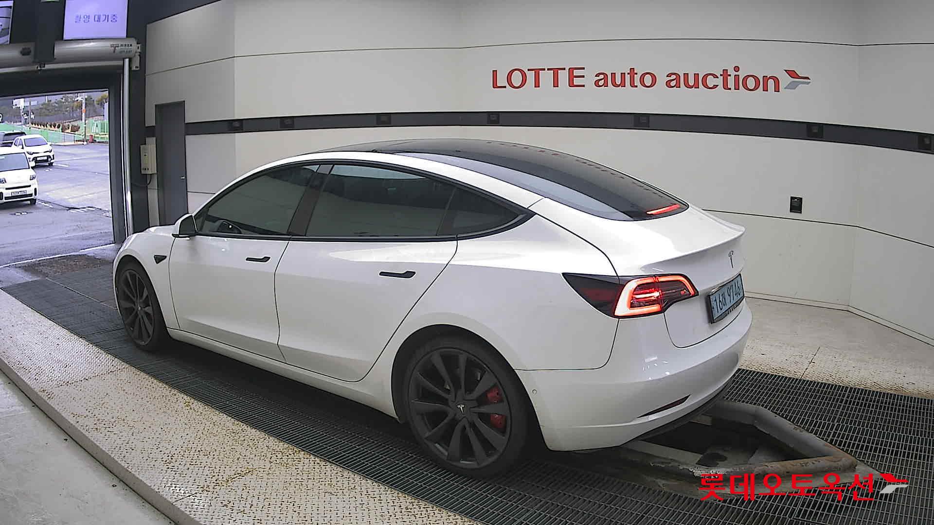 Tesla Model 3 Long Range id 3471600 из Кореи 10