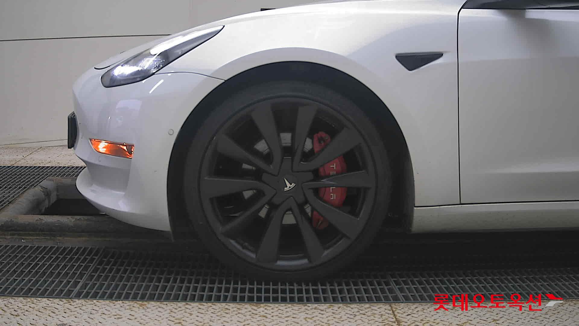 Tesla Model 3 Long Range id 3471600 из Кореи 21