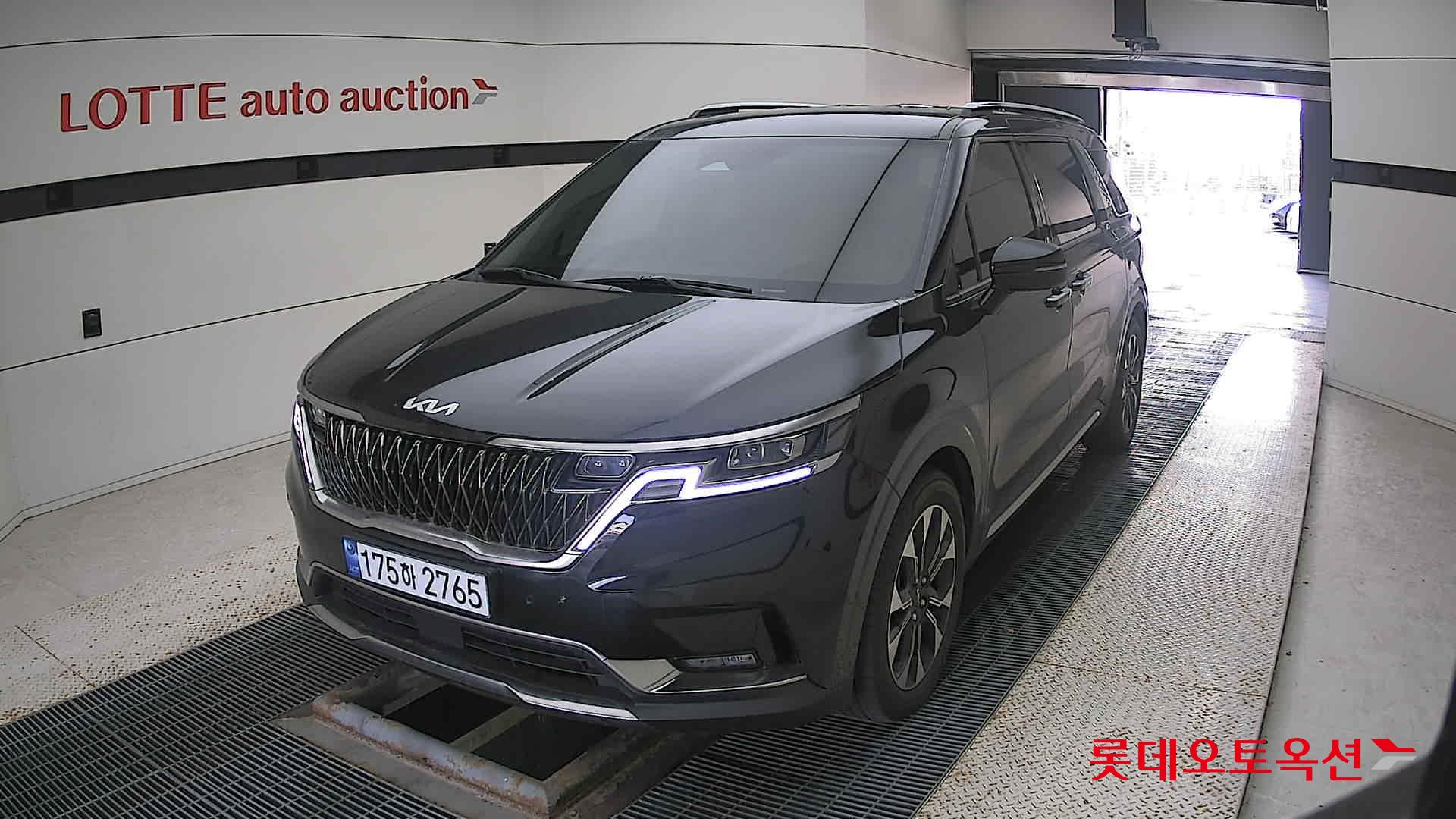 Kia Carnival 2023 Aurora Black Pearl из Кореи