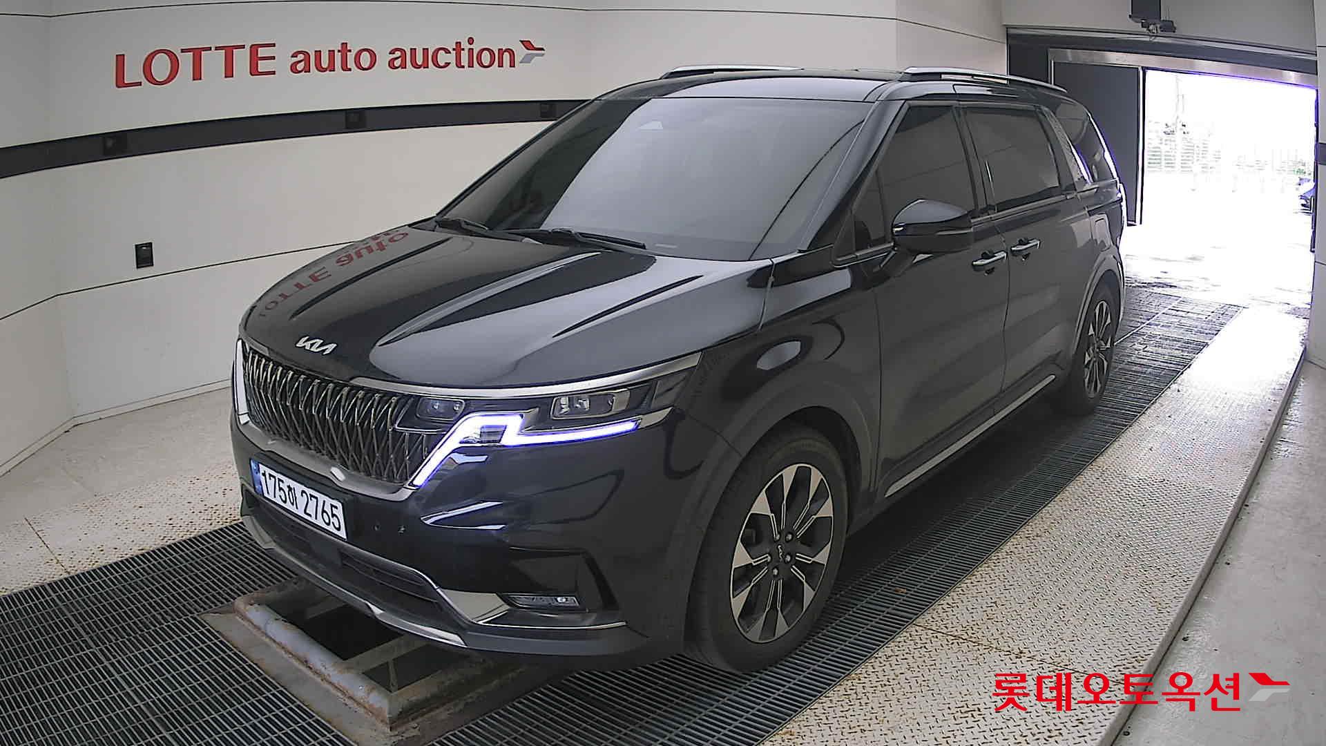 Kia Carnival id 3436649 из Кореи 14