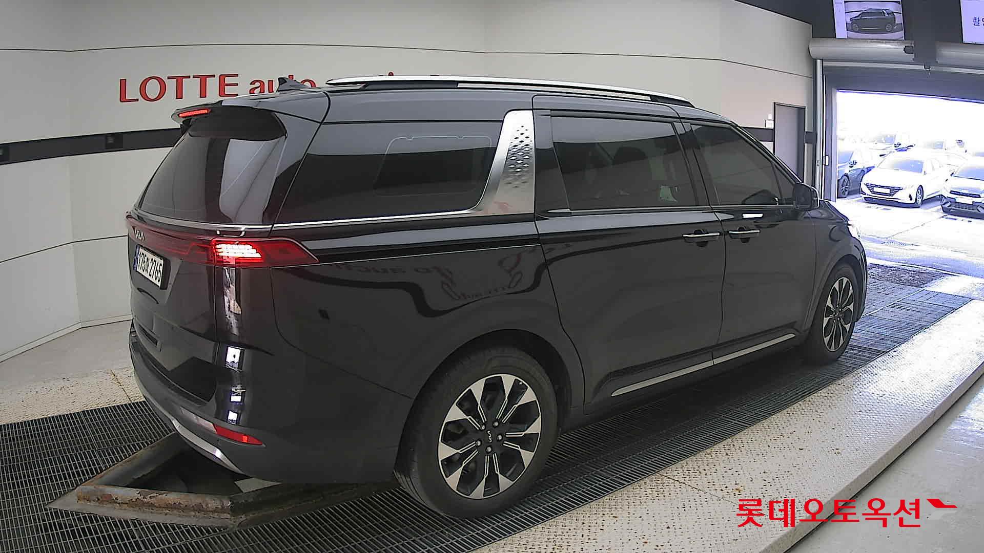 Kia Carnival id 3436649 из Кореи 19