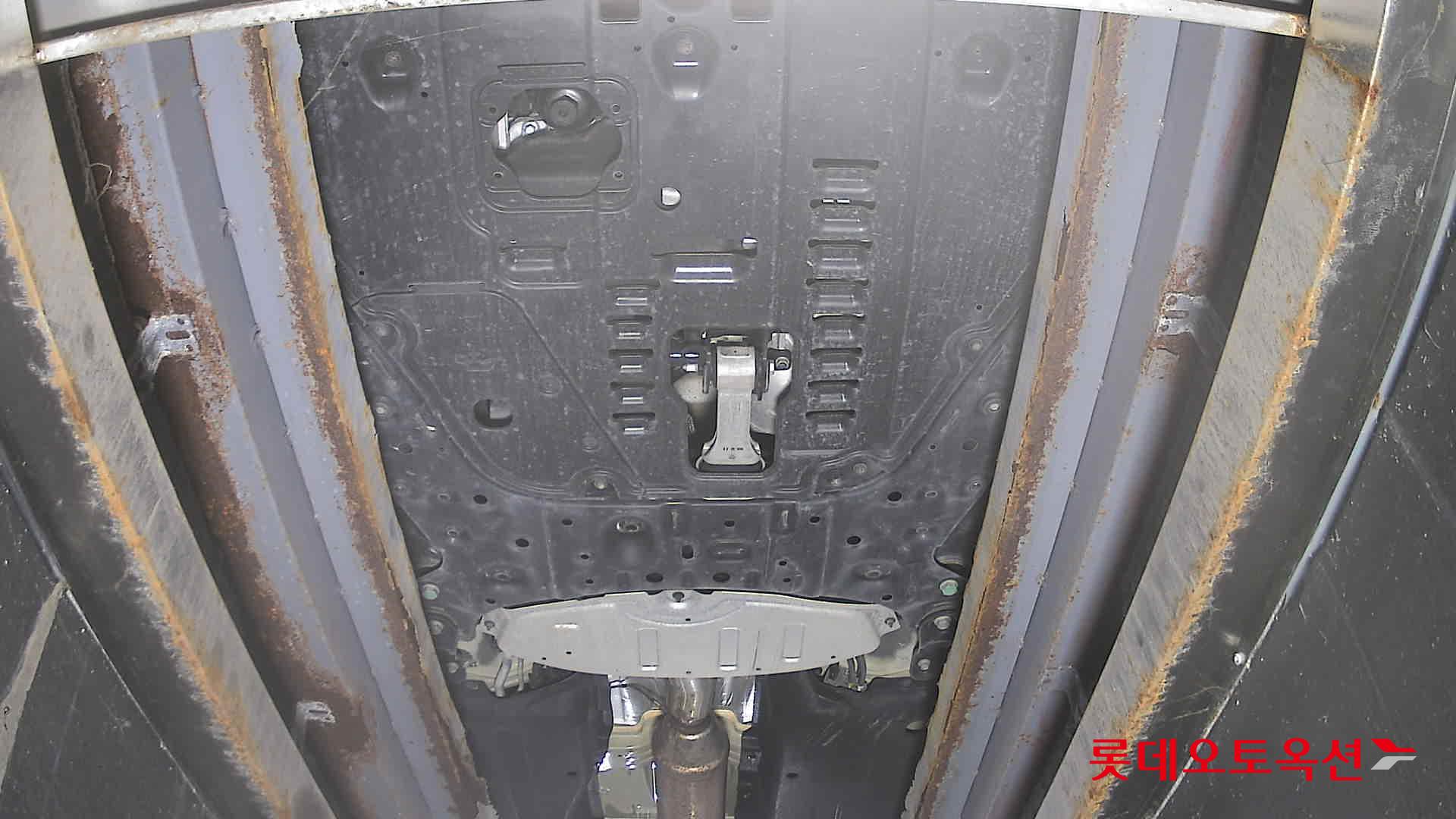 Kia Carnival id 3436649 из Кореи 26