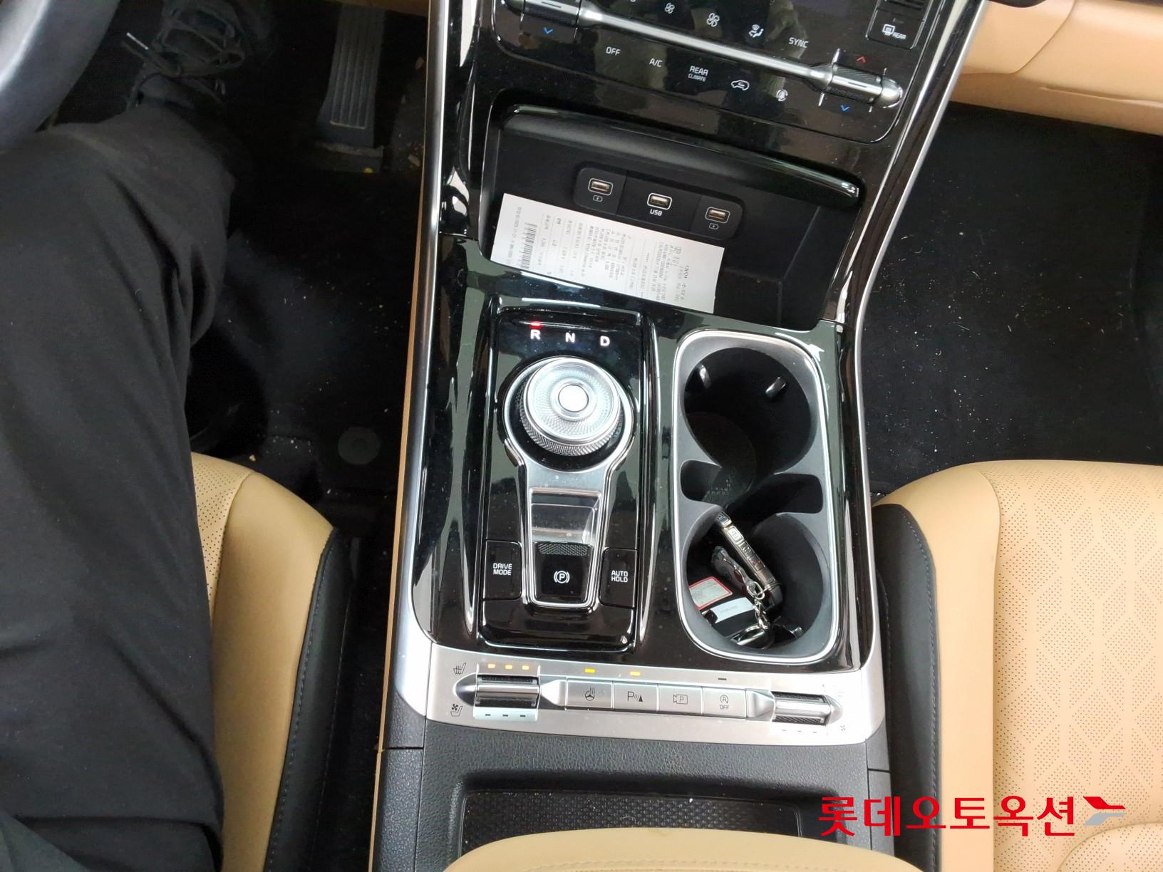 Kia Carnival id 3436649 из Кореи 31