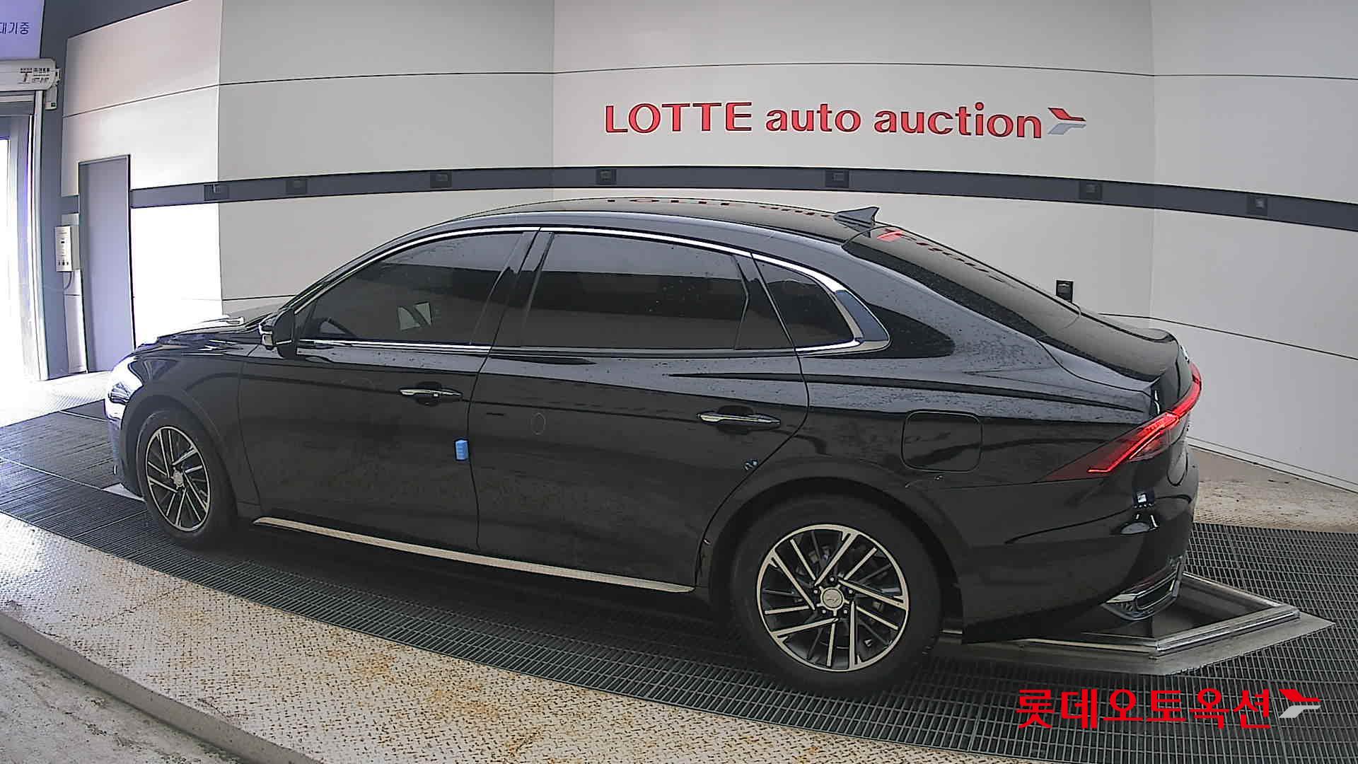 2020 - hyundai grandeur