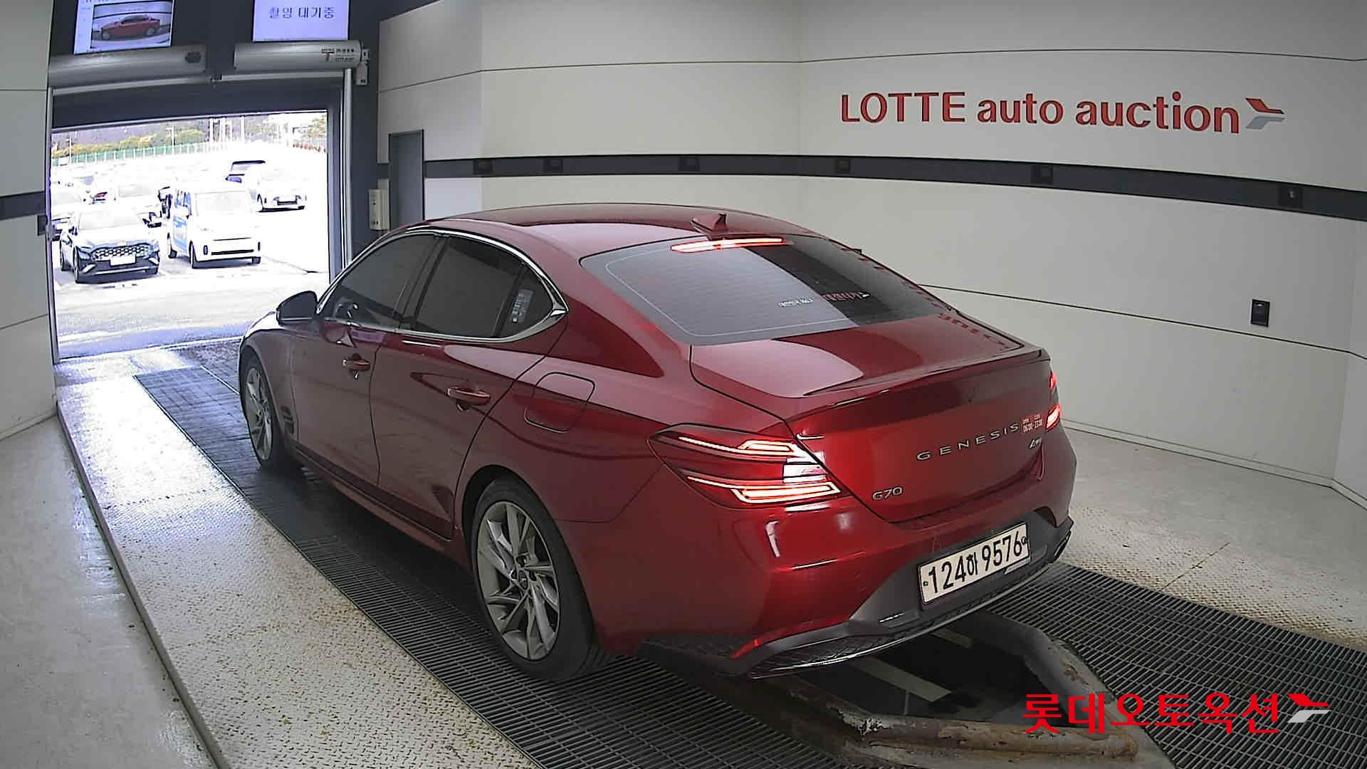 Hyundai G70 2022 Blazing Red из Кореи, фото 6