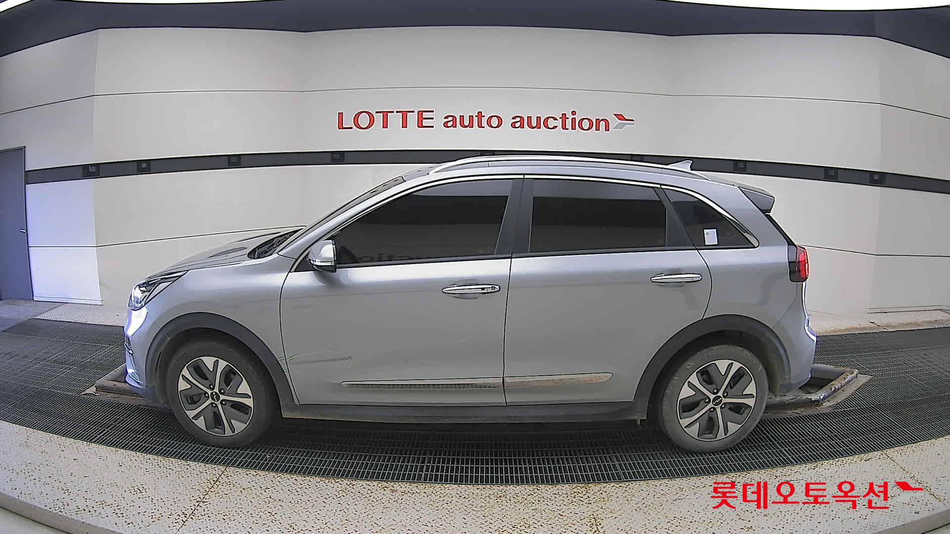 Kia Niro EV id 3446761 из Кореи 7