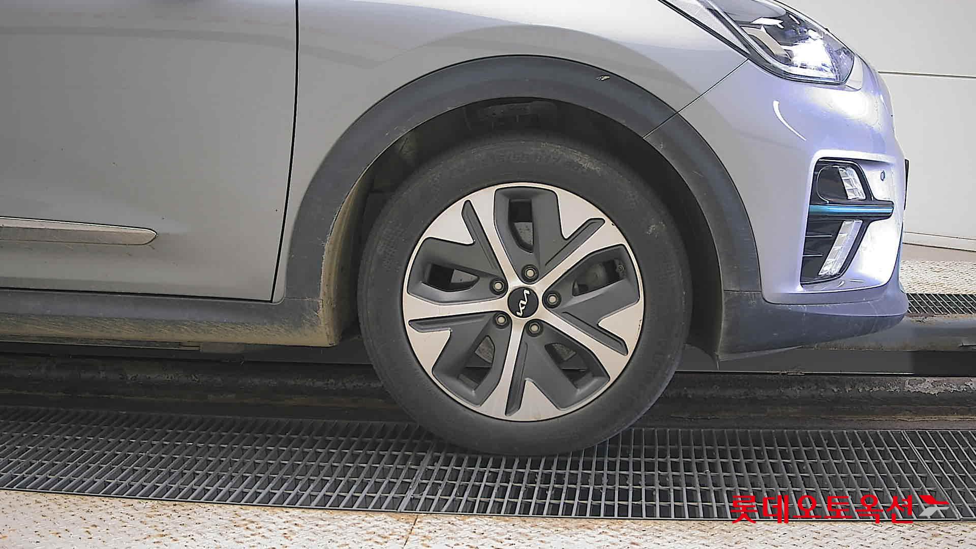 Kia Niro EV id 3446761 из Кореи 23