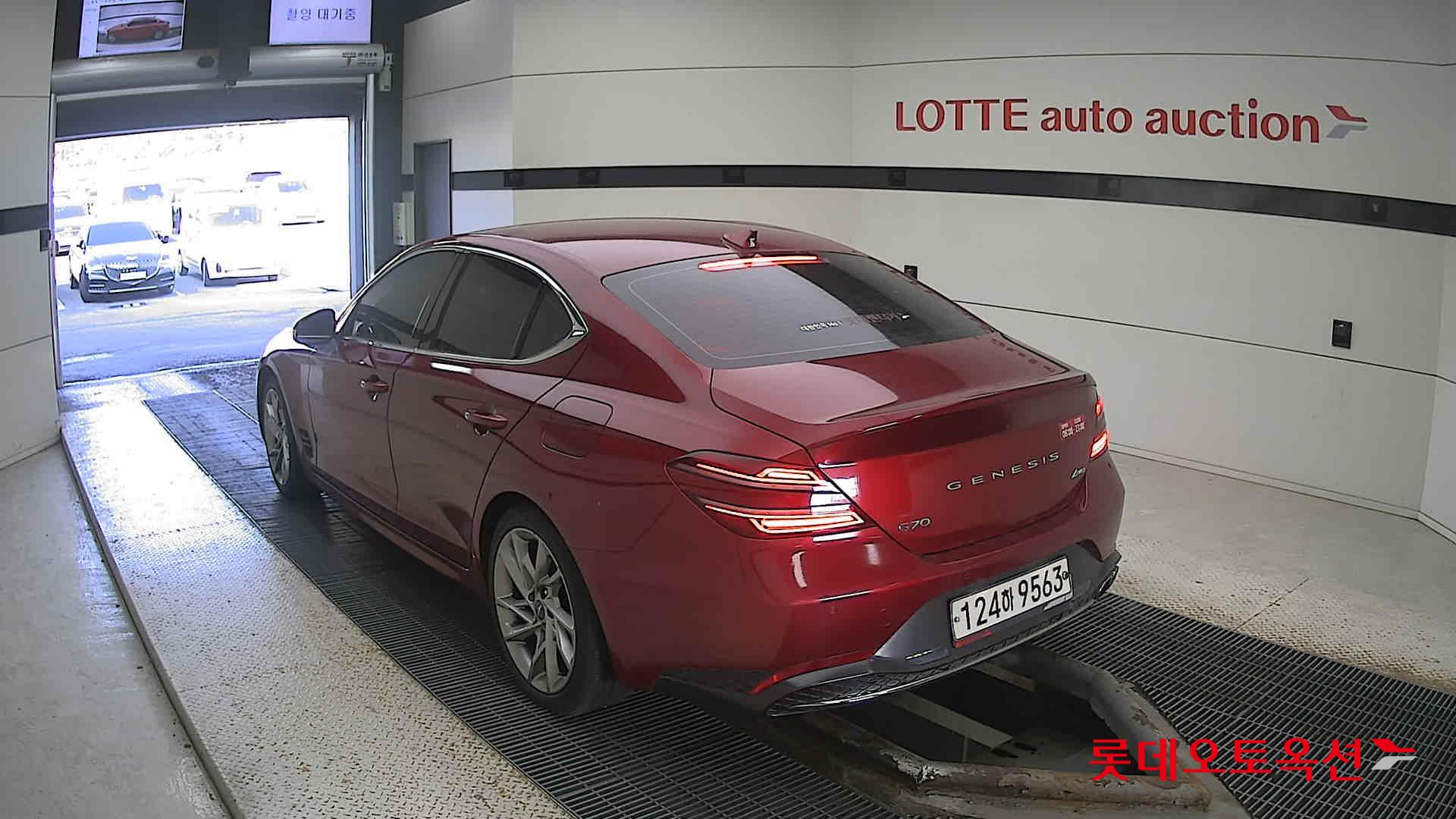 Hyundai G70 2022 Blazing Red из Кореи, фото 6