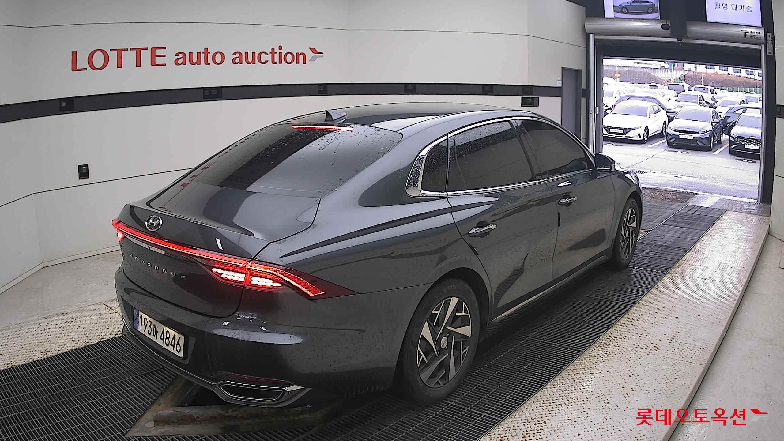 Hyundai Grandeur Hybrid 2022 Nocturne Grey Metallic из Кореи, фото 4