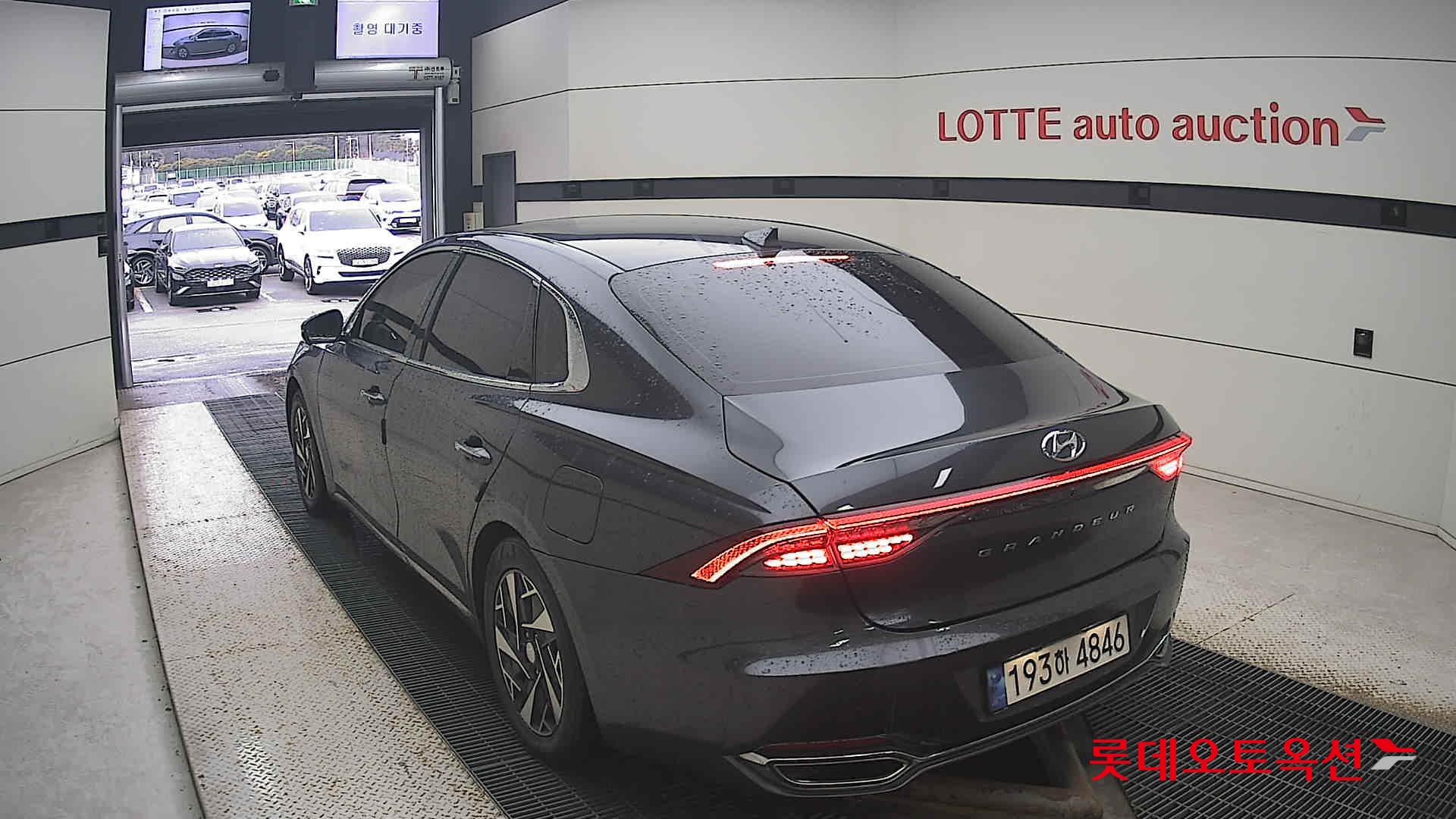 Hyundai Grandeur Hybrid id 3471617 из Кореи 9
