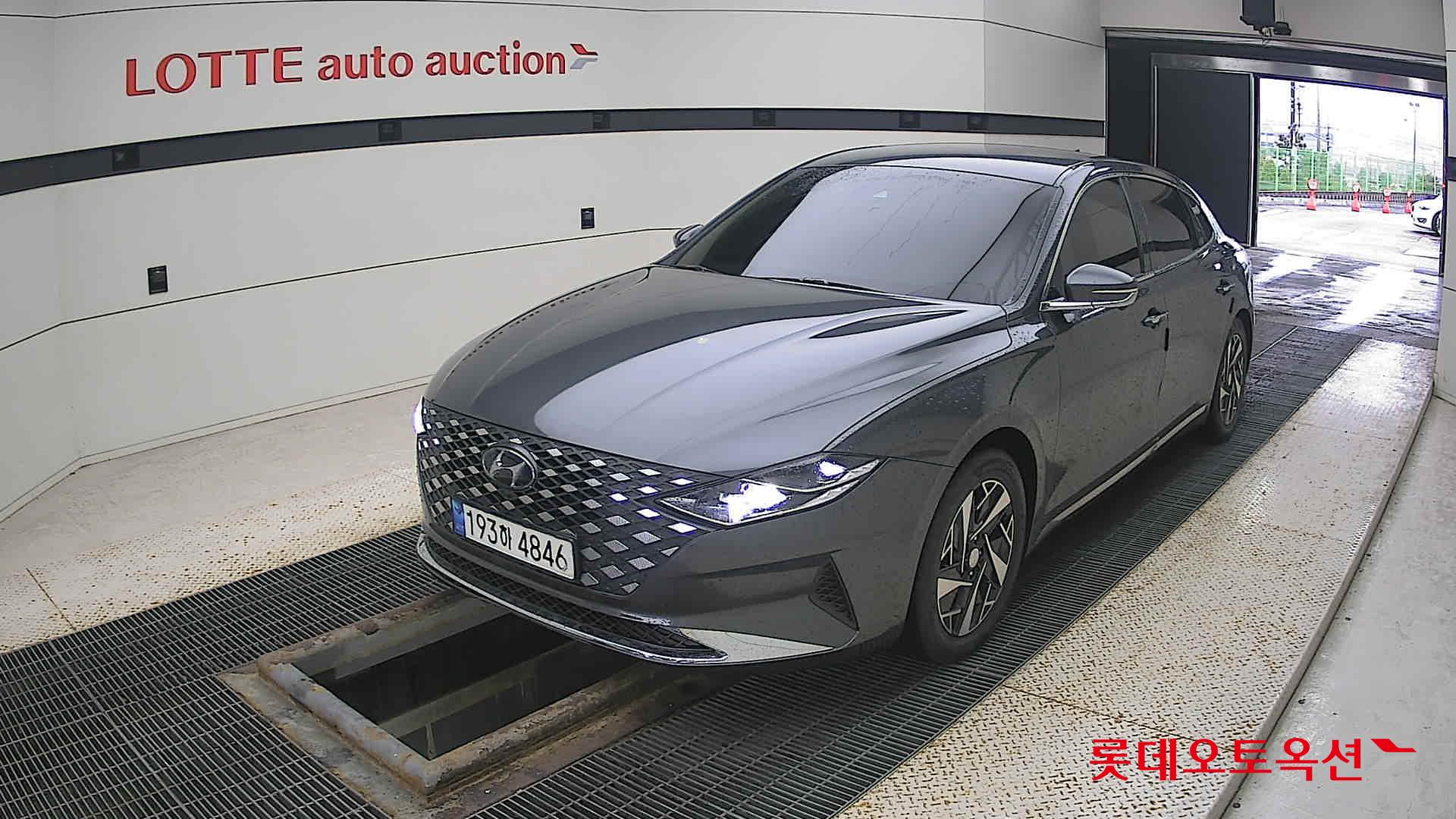 Hyundai Grandeur Hybrid id 3471617 из Кореи 14