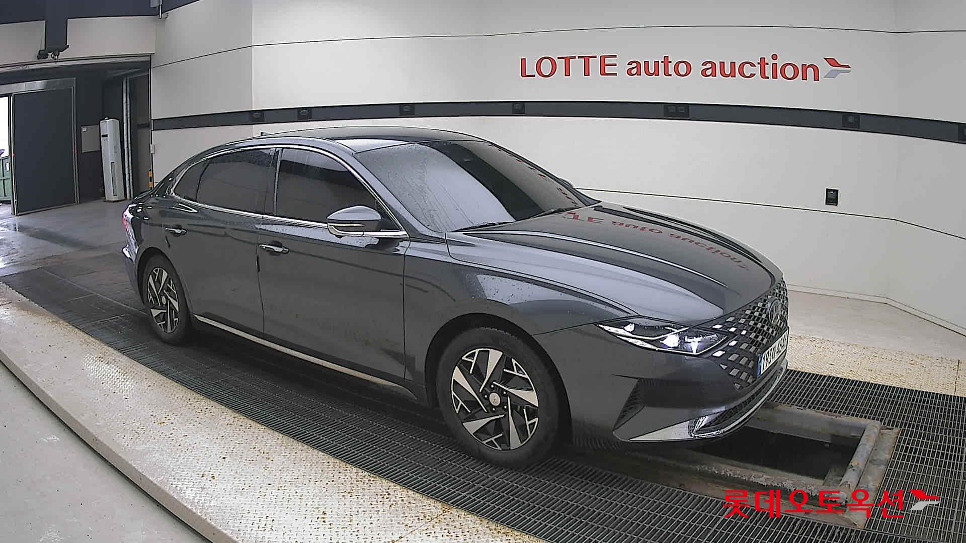 Hyundai Grandeur Hybrid id 3471617 из Кореи 16