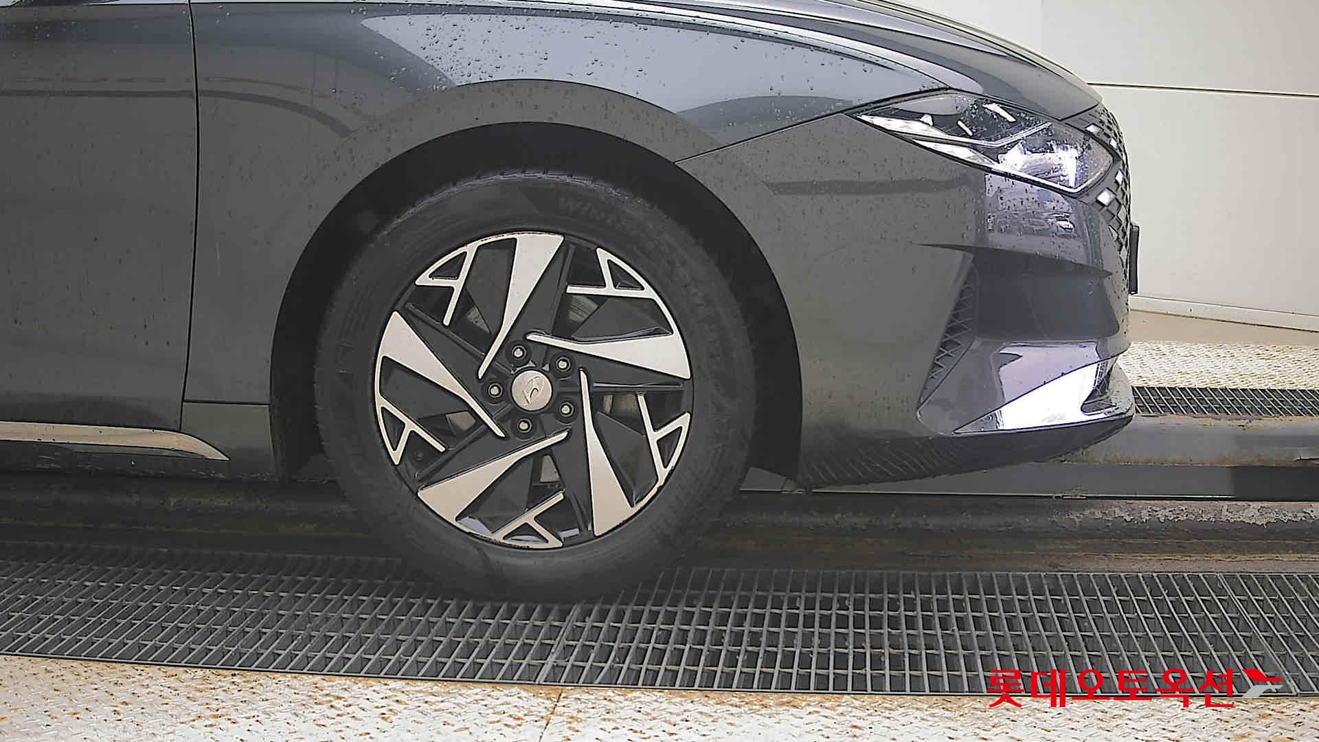 Hyundai Grandeur Hybrid id 3471617 из Кореи 23