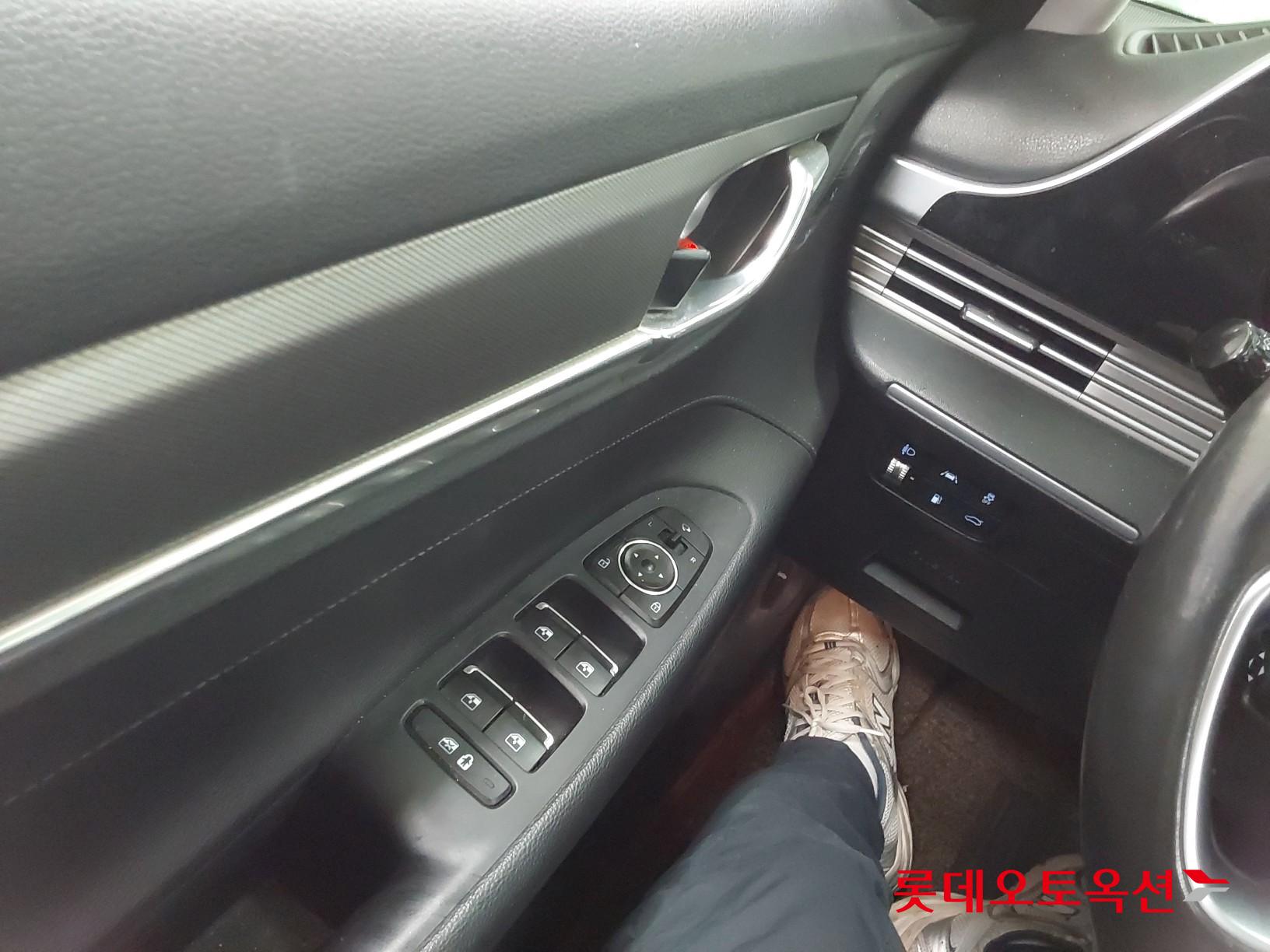 Hyundai Grandeur Hybrid id 3471617 из Кореи 28