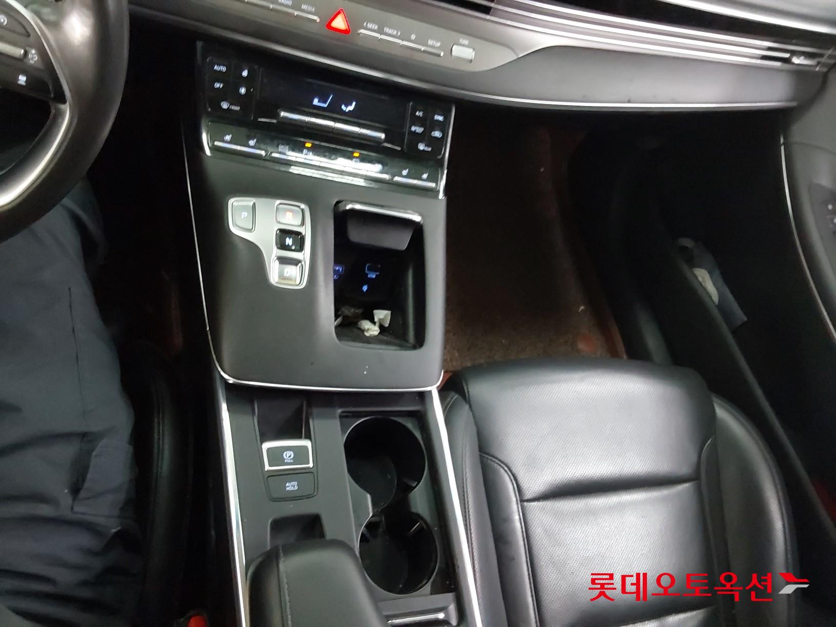 Hyundai Grandeur Hybrid id 3471617 из Кореи 33