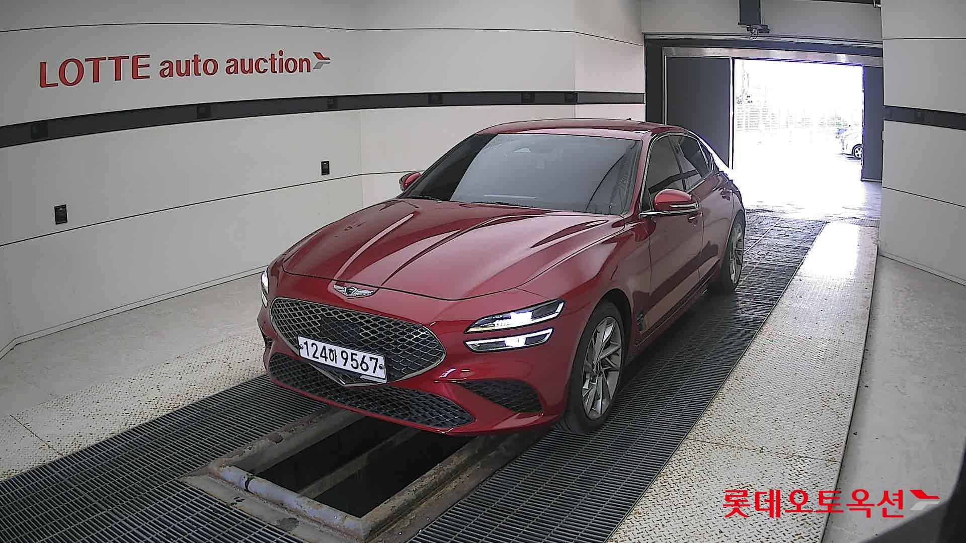 Hyundai G70 2022 Blazing Red из Кореи