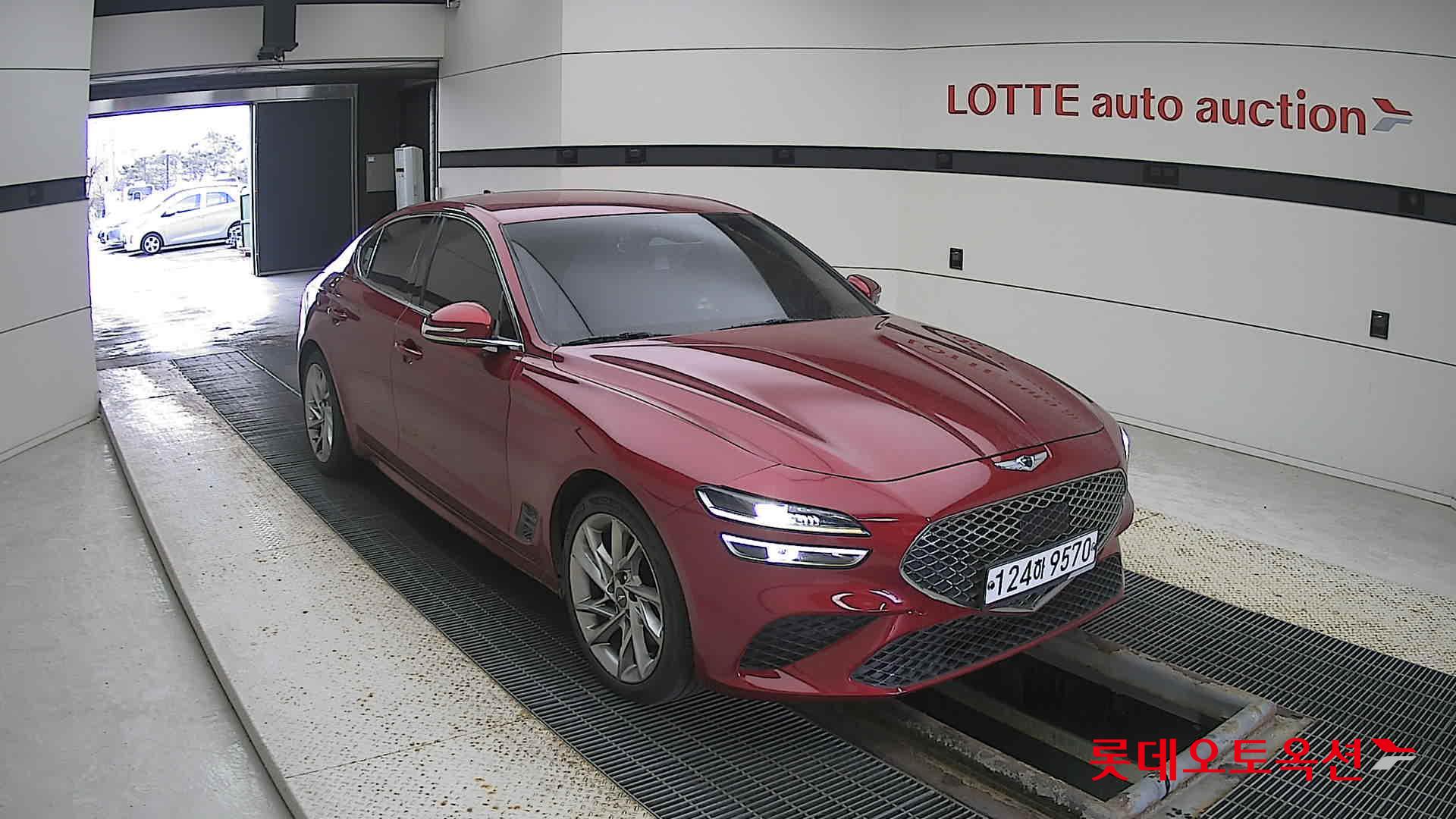 Hyundai G70 2022 Blazing Red из Кореи, фото 2