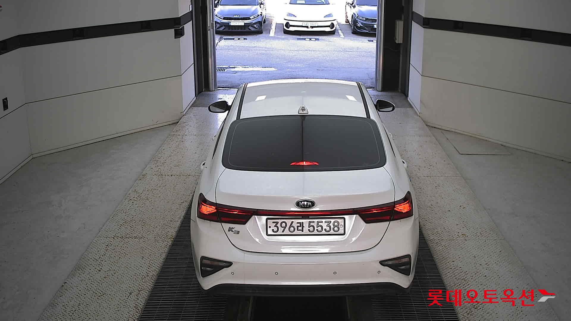 Kia K3 2020 Snow White Pearl из Кореи, фото 5