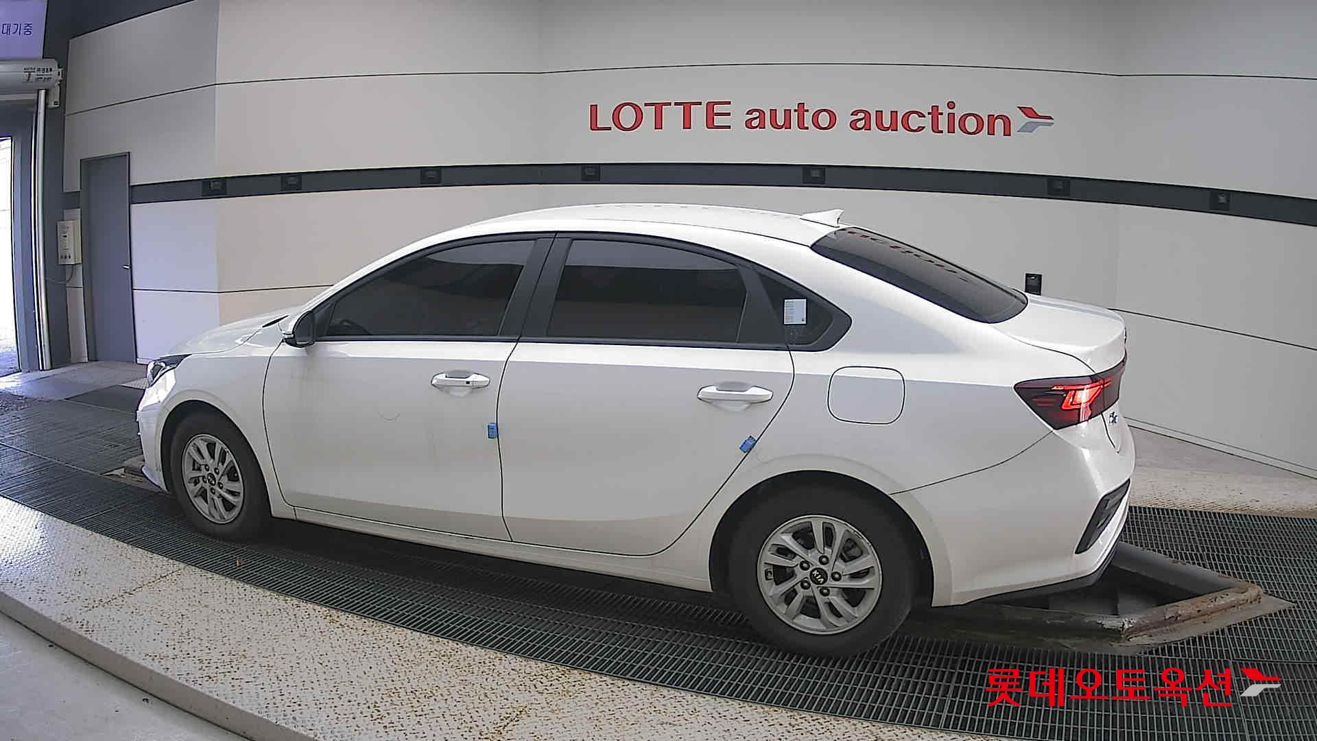 Kia K3 id 3436669 из Кореи 11