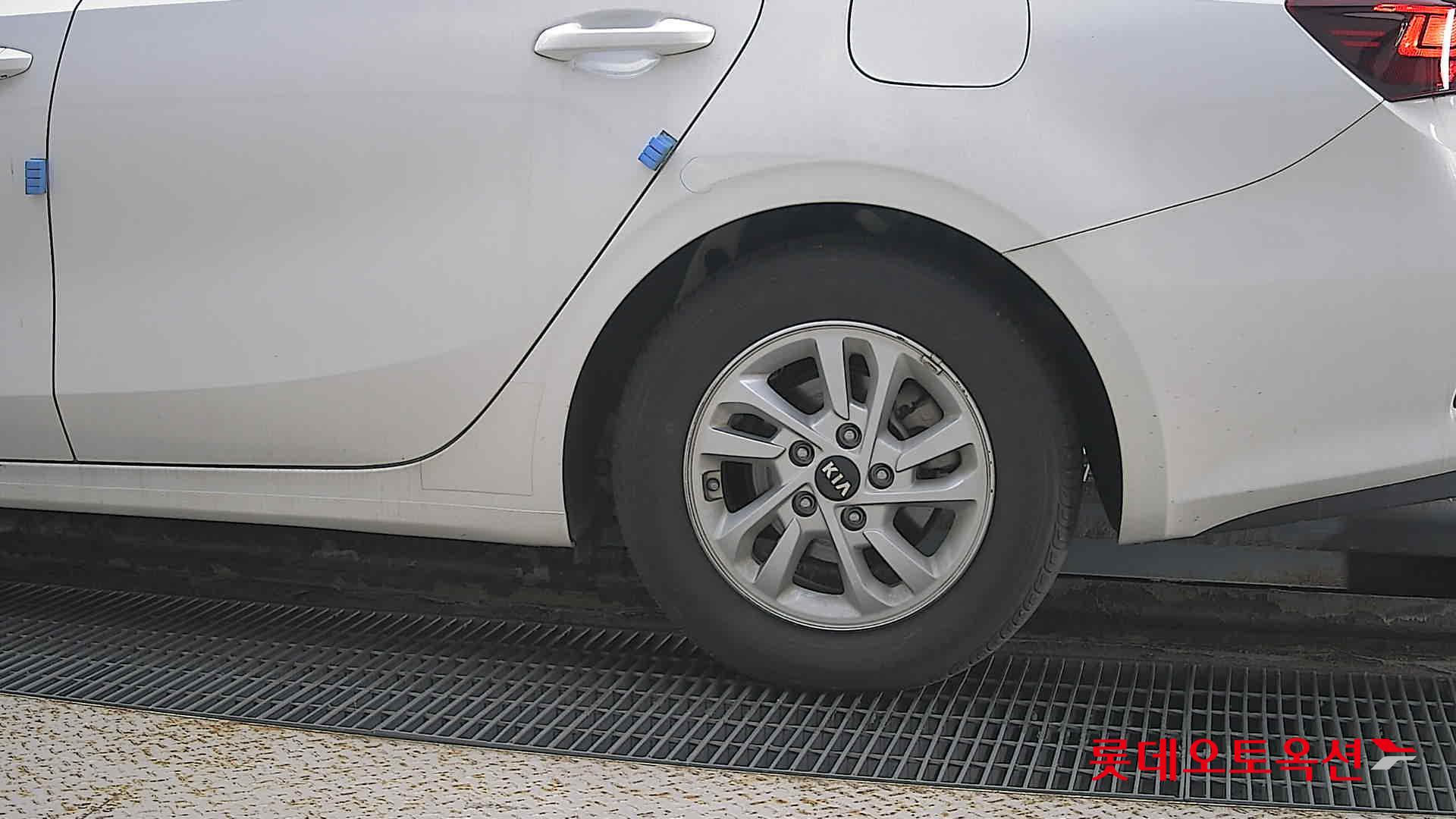 Kia K3 id 3436669 из Кореи 22