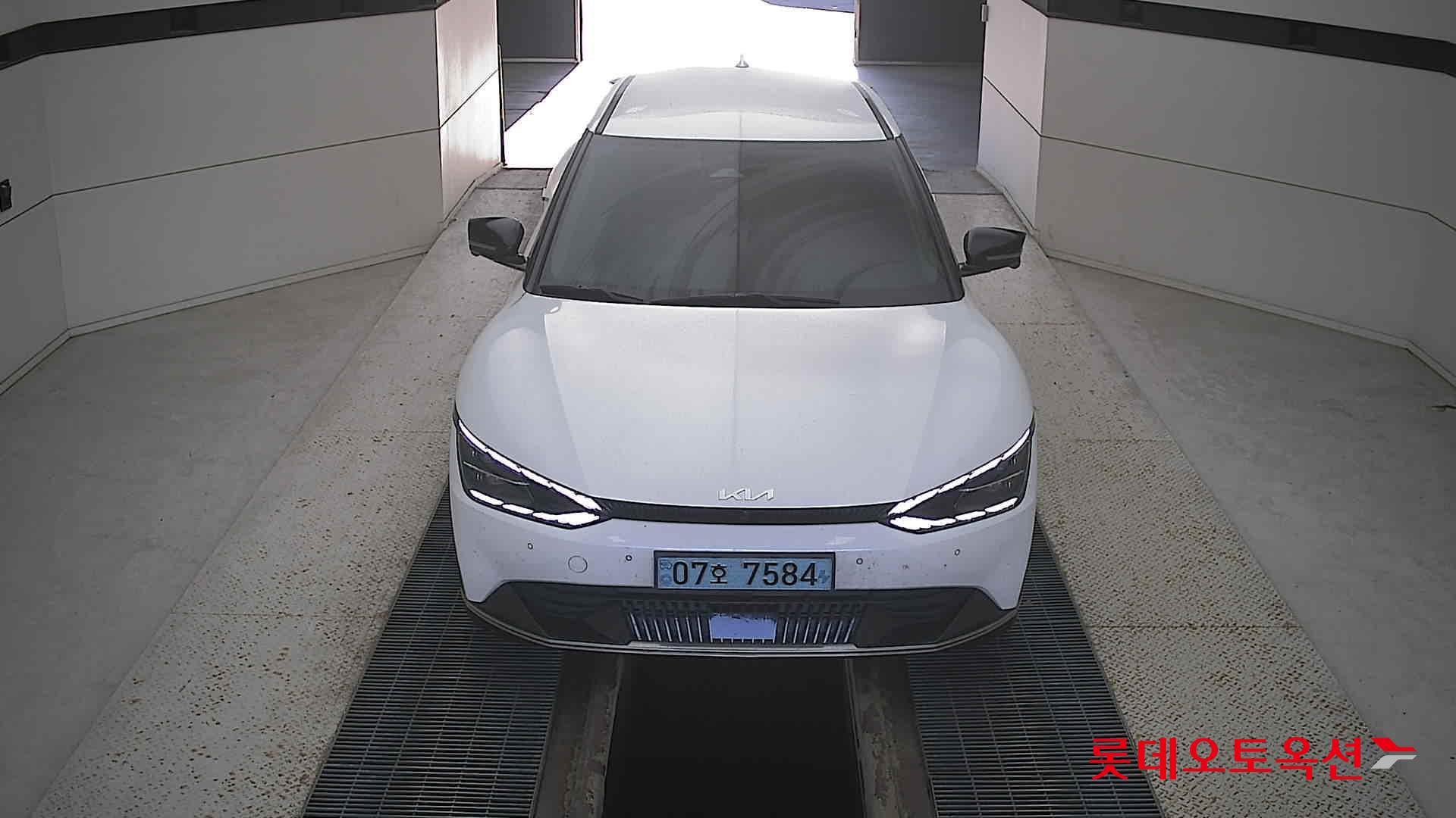 Kia EV6 id 3446744 из Кореи 8