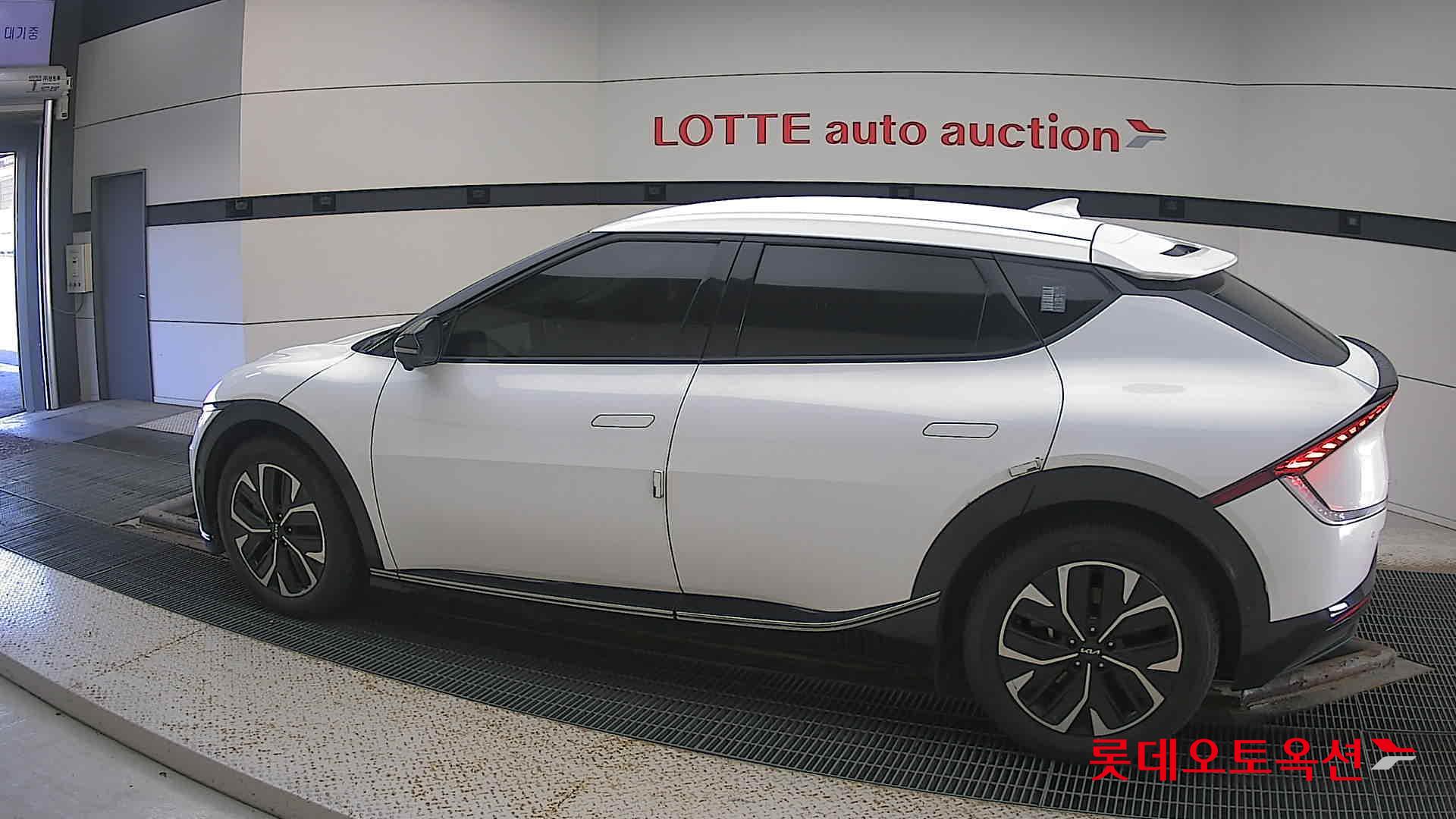 Kia EV6 id 3446744 из Кореи 11