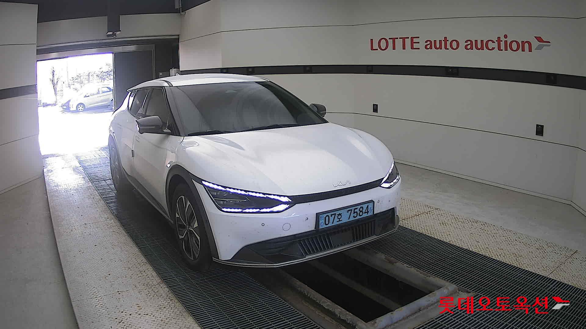 Kia EV6 id 3446744 из Кореи 15