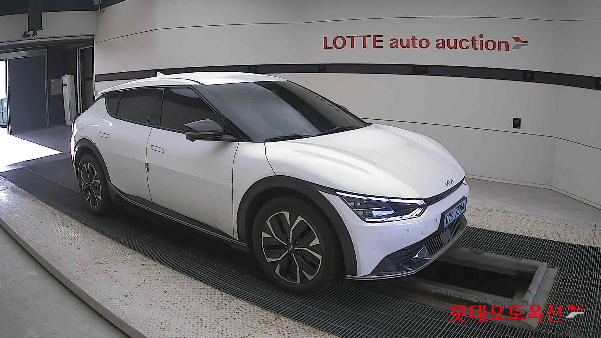 Kia EV6 id 3446744 из Кореи 16