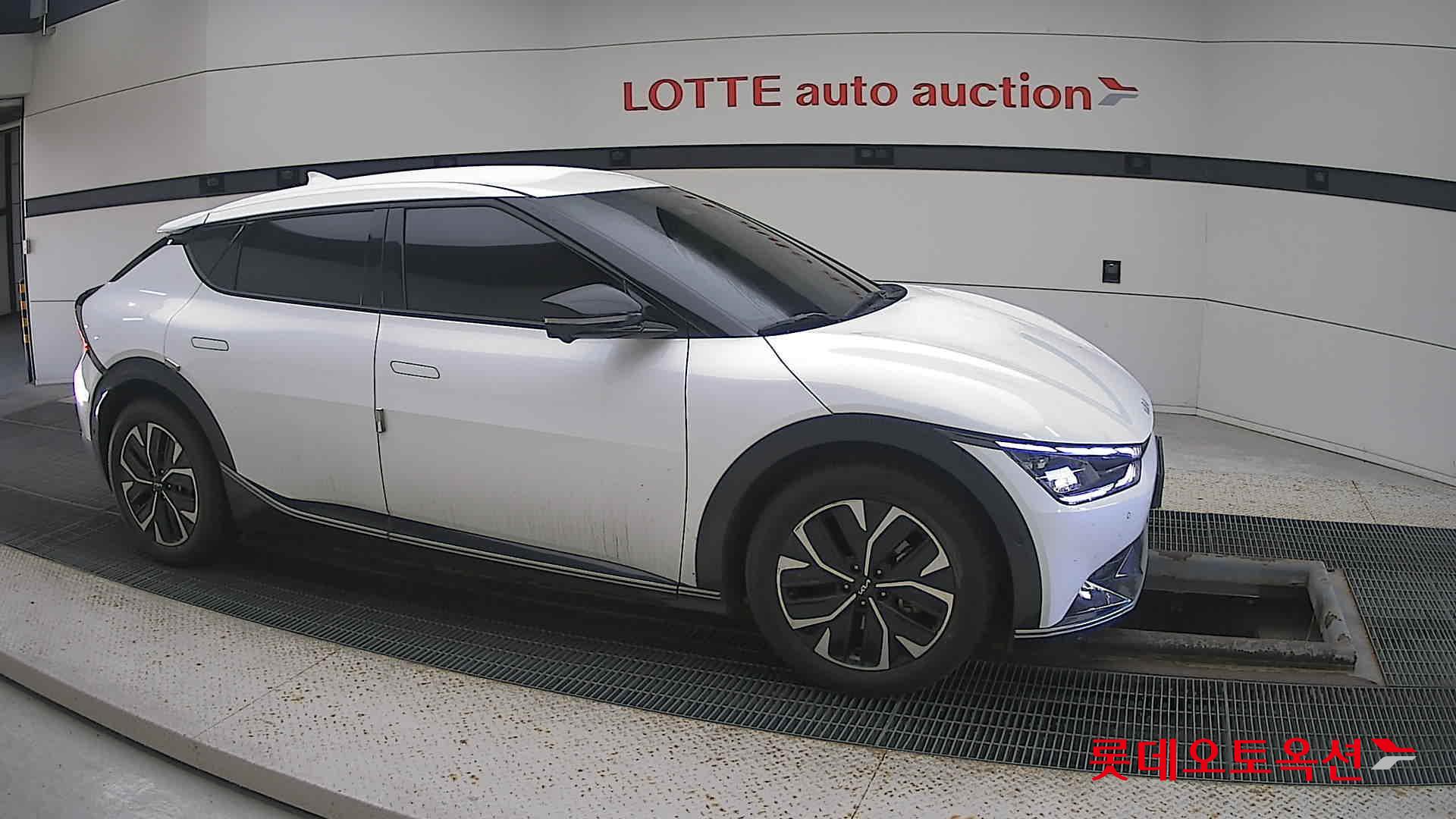 Kia EV6 id 3446744 из Кореи 17