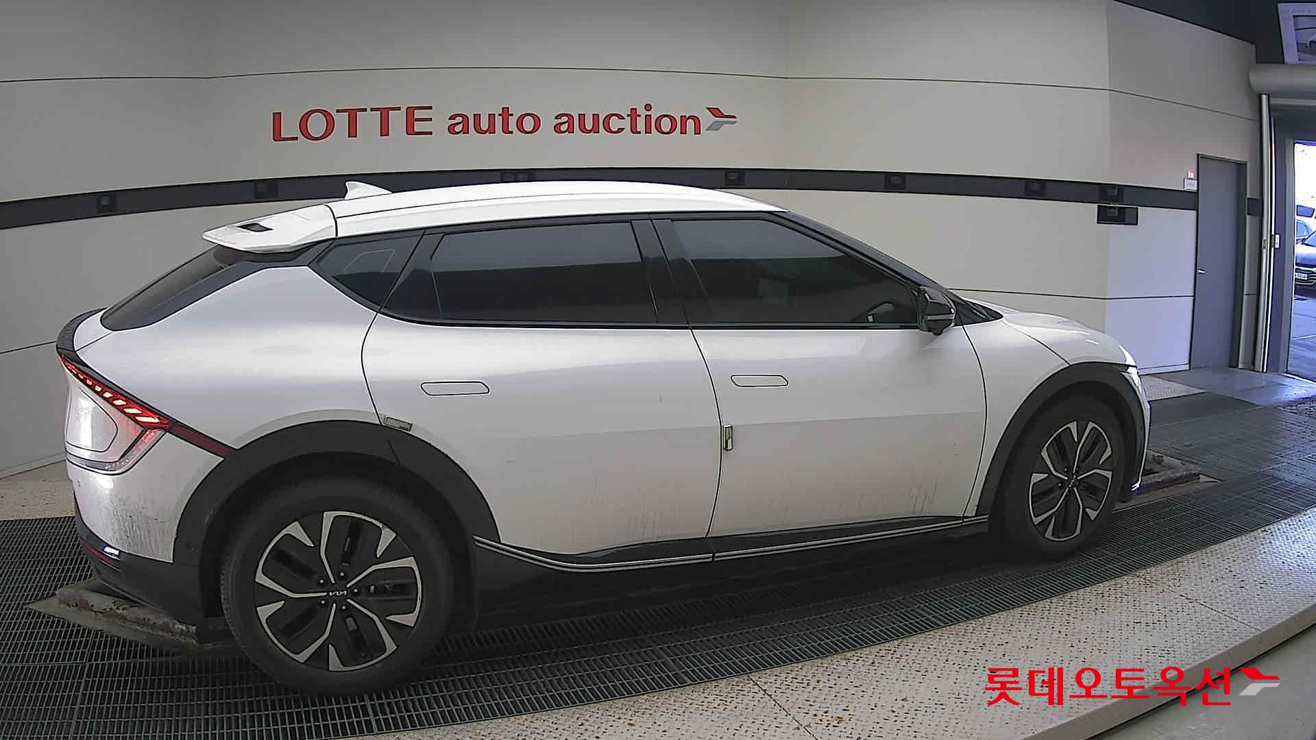 Kia EV6 id 3446744 из Кореи 18