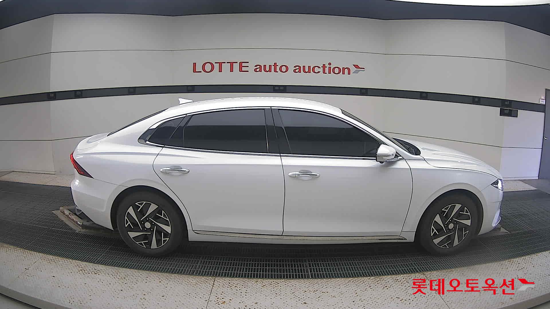 Hyundai Grandeur Hybrid 2020 White cream (optional) из Кореи, фото 3