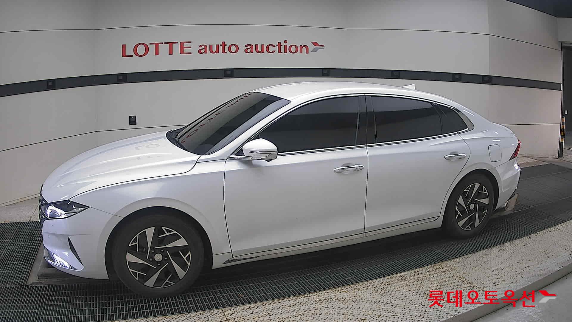 Hyundai Grandeur Hybrid id 3436615 из Кореи 12