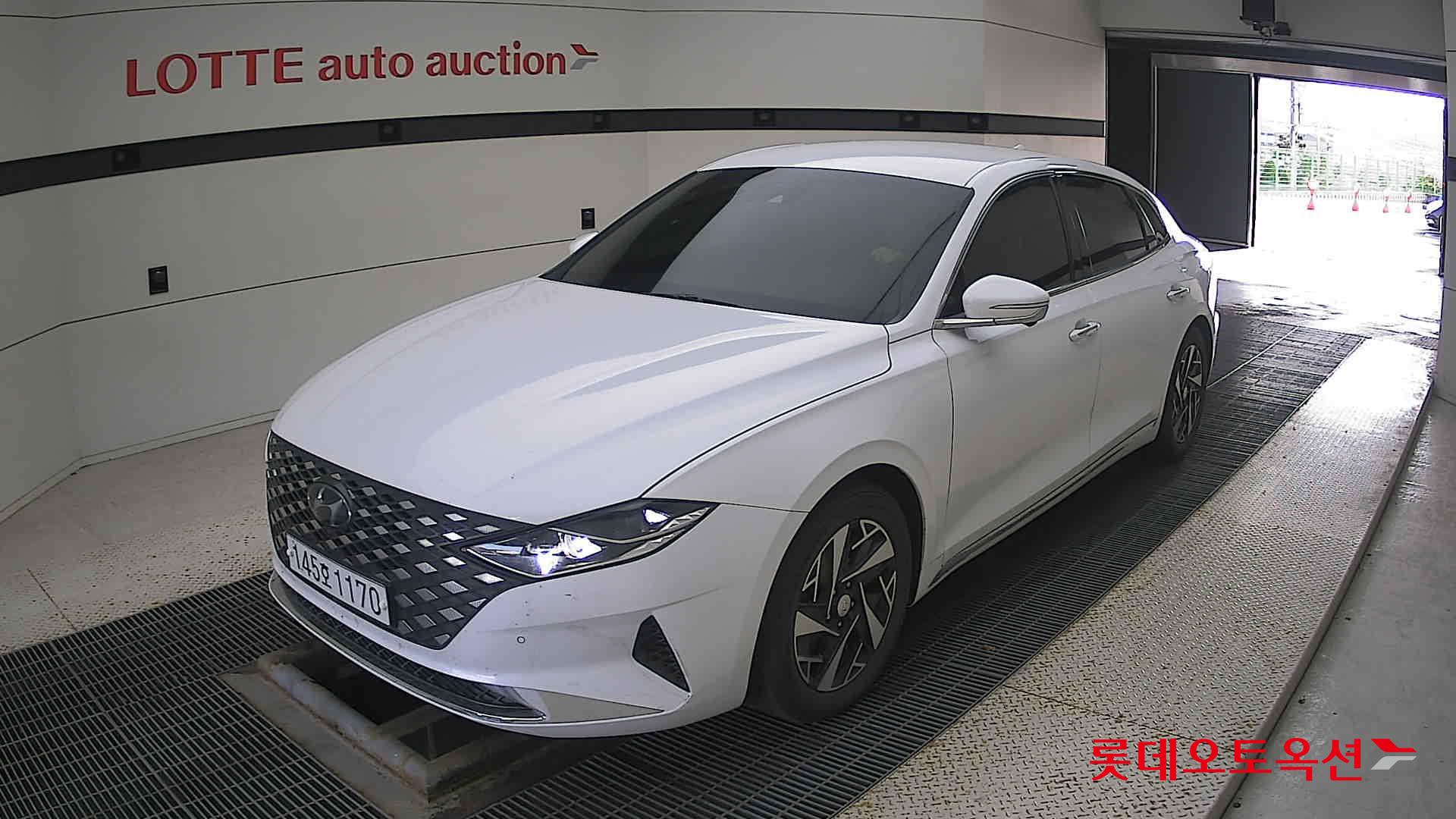 Hyundai Grandeur Hybrid id 3436615 из Кореи 14