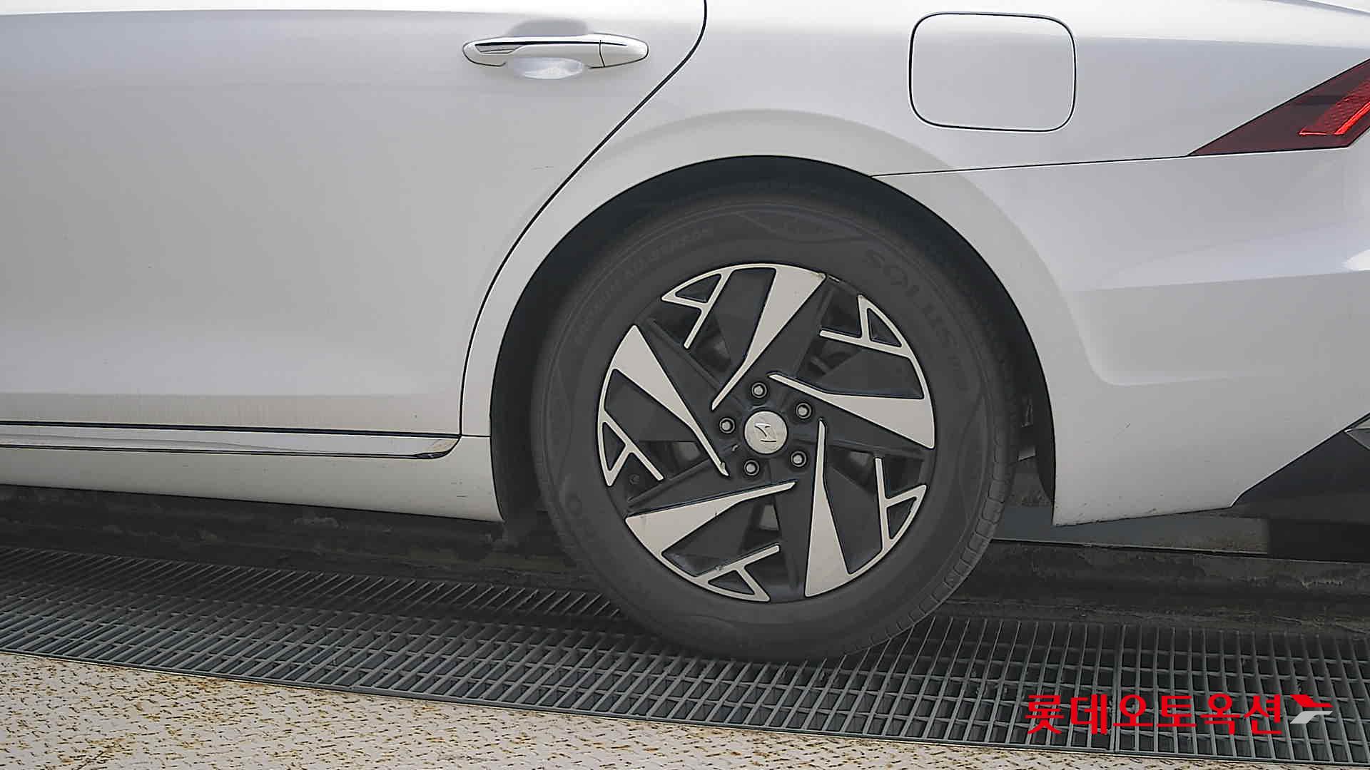 Hyundai Grandeur Hybrid id 3436615 из Кореи 22