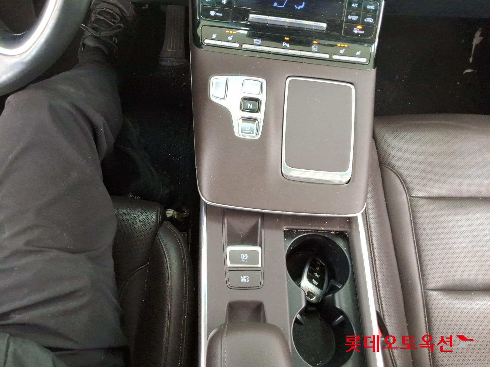 Hyundai Grandeur Hybrid id 3436615 из Кореи 31