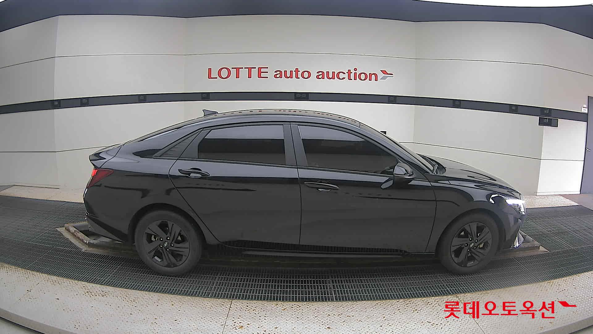 Hyundai Avante 2023 Phantom Black Pearl из Кореи, фото 3