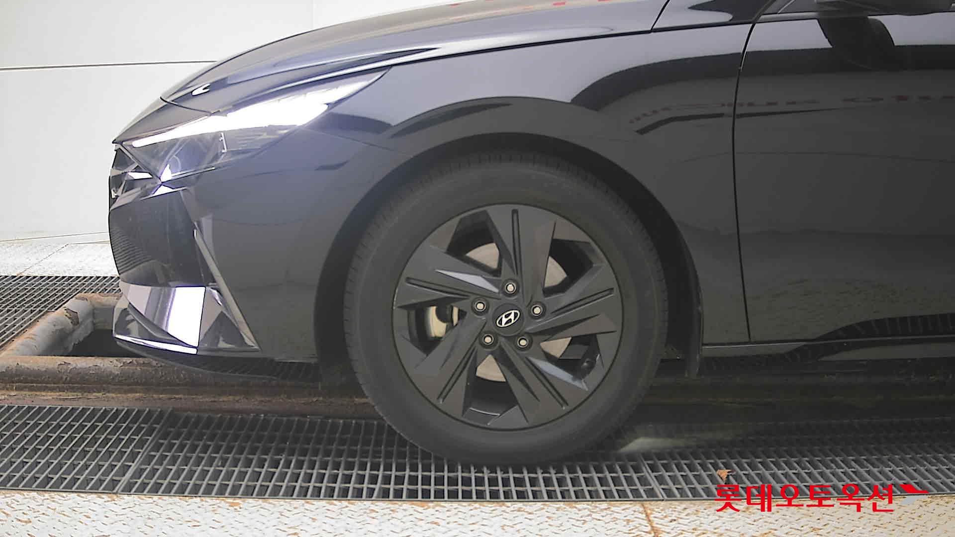 Hyundai Avante id 3436578 из Кореи 21