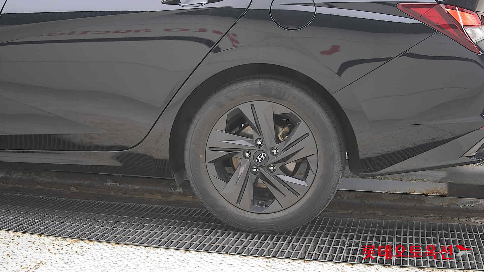 Hyundai Avante id 3436578 из Кореи 22