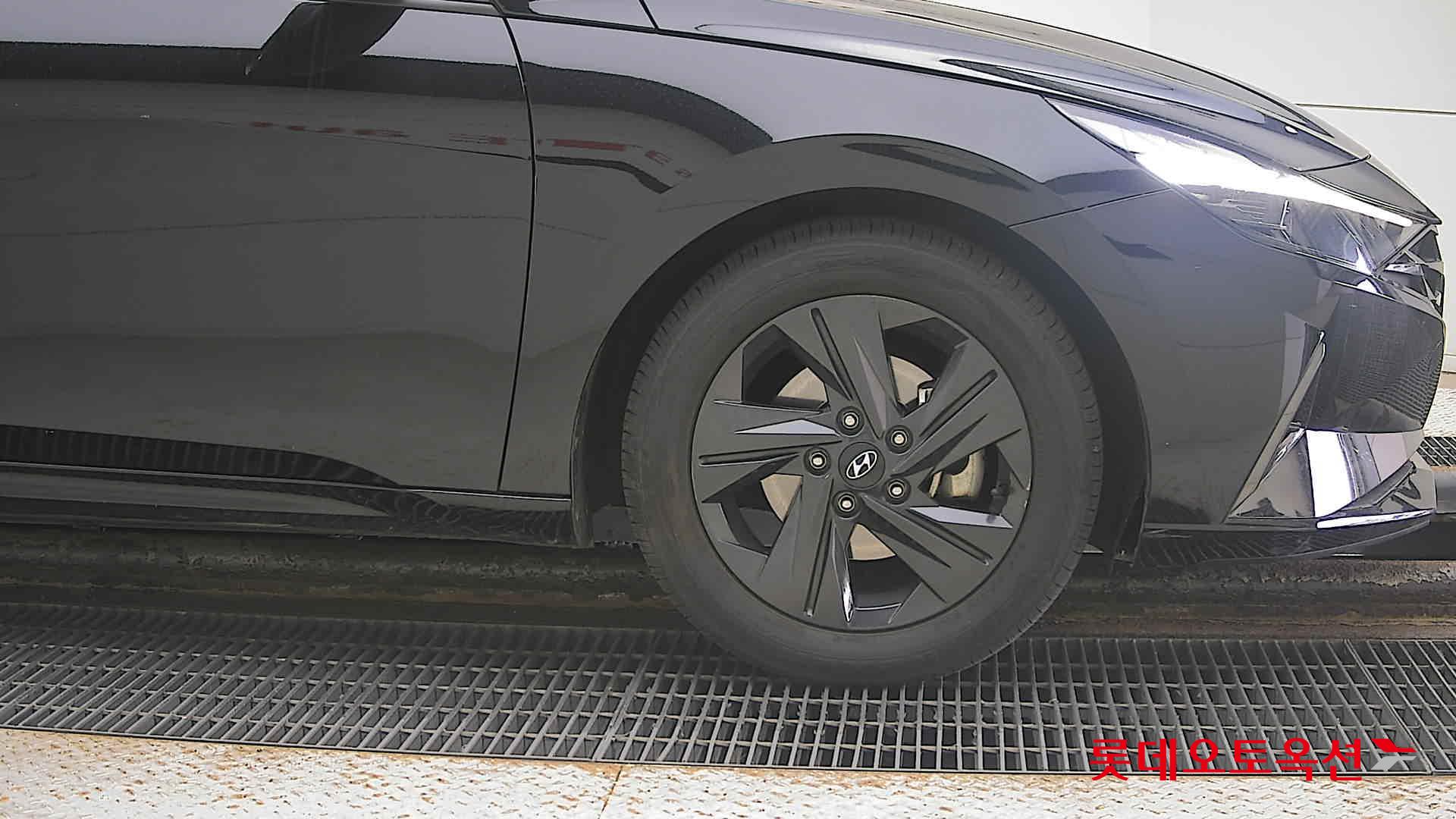 Hyundai Avante id 3436578 из Кореи 23