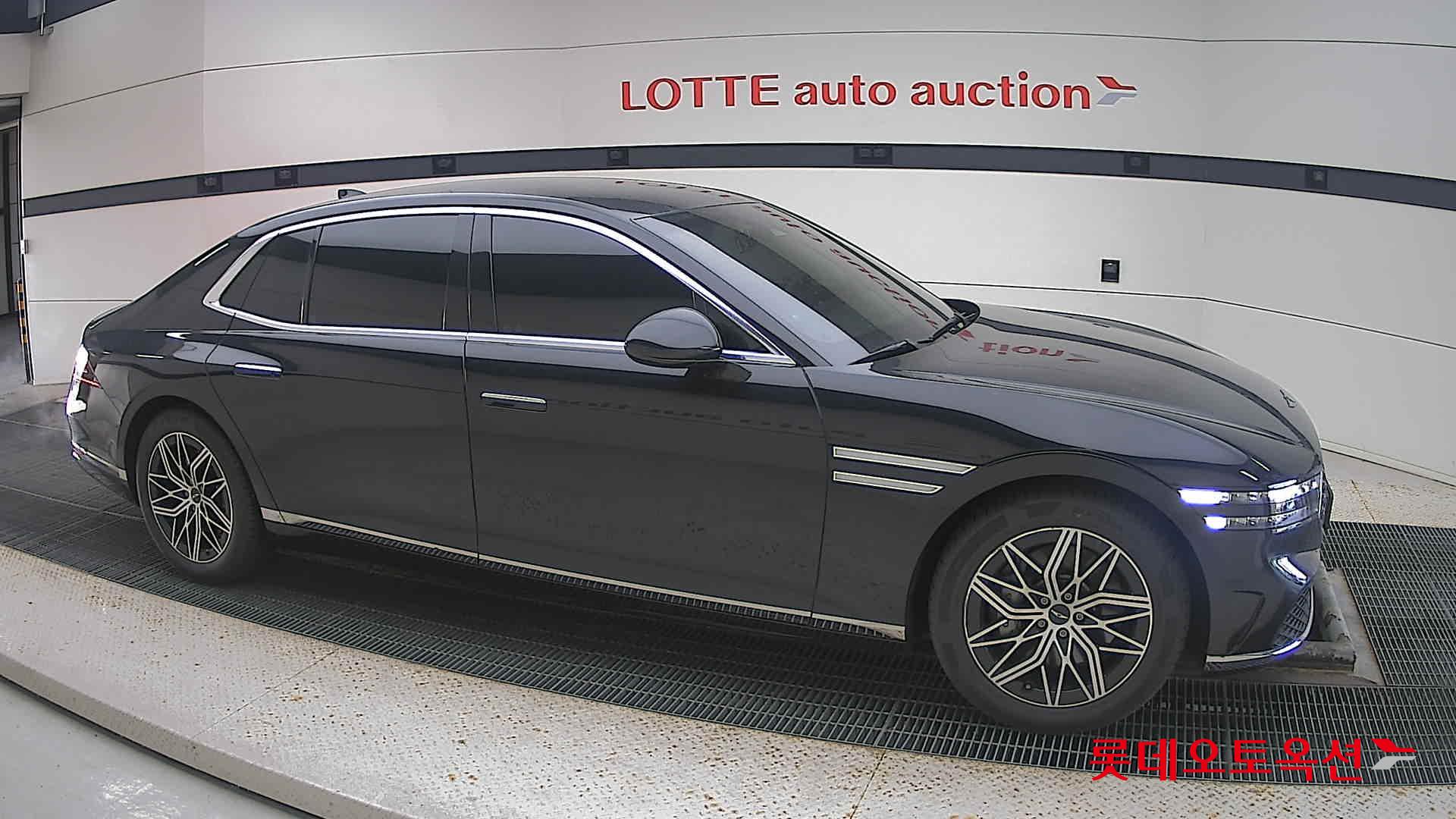 Hyundai G90 id 3436584 из Кореи 17