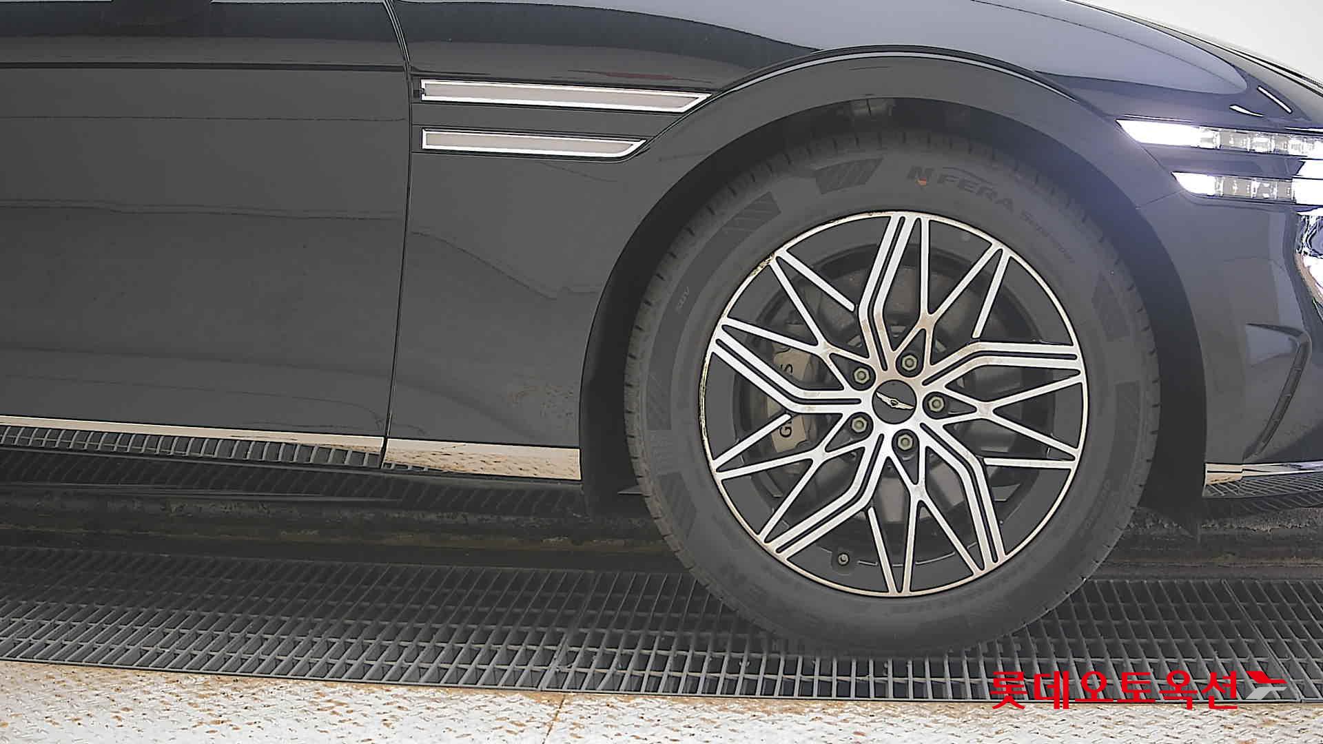 Hyundai G90 id 3436584 из Кореи 23