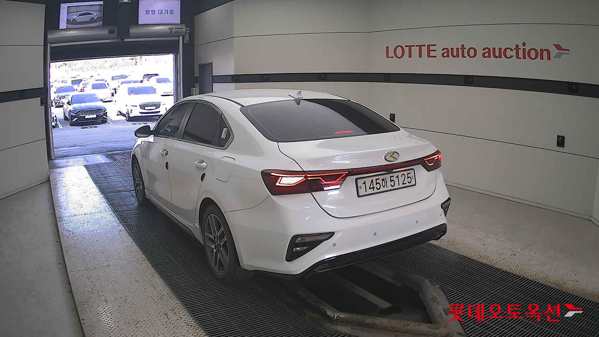 Kia K3 id 3476482 из Кореи 9