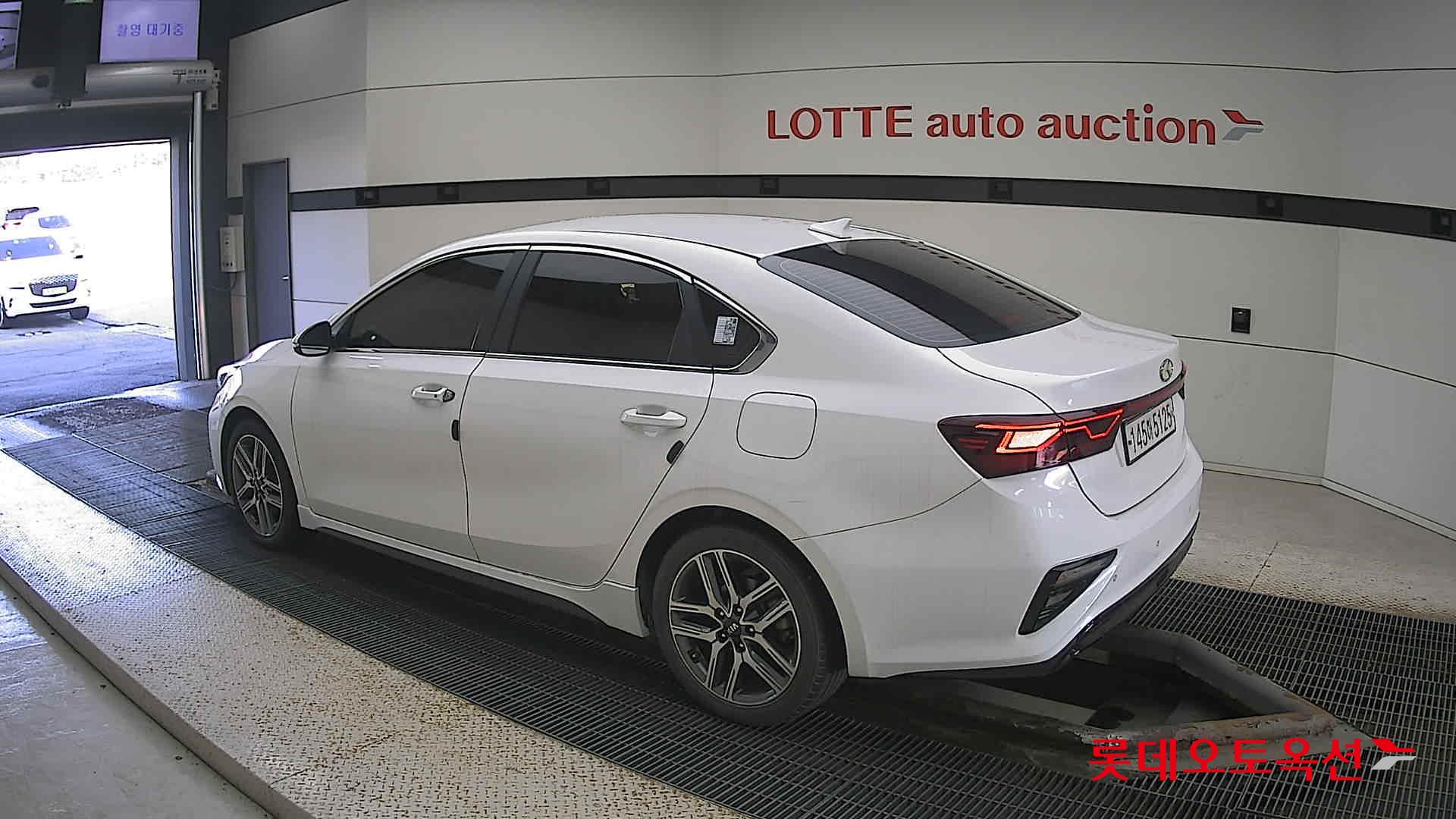 Kia K3 id 3476482 из Кореи 10