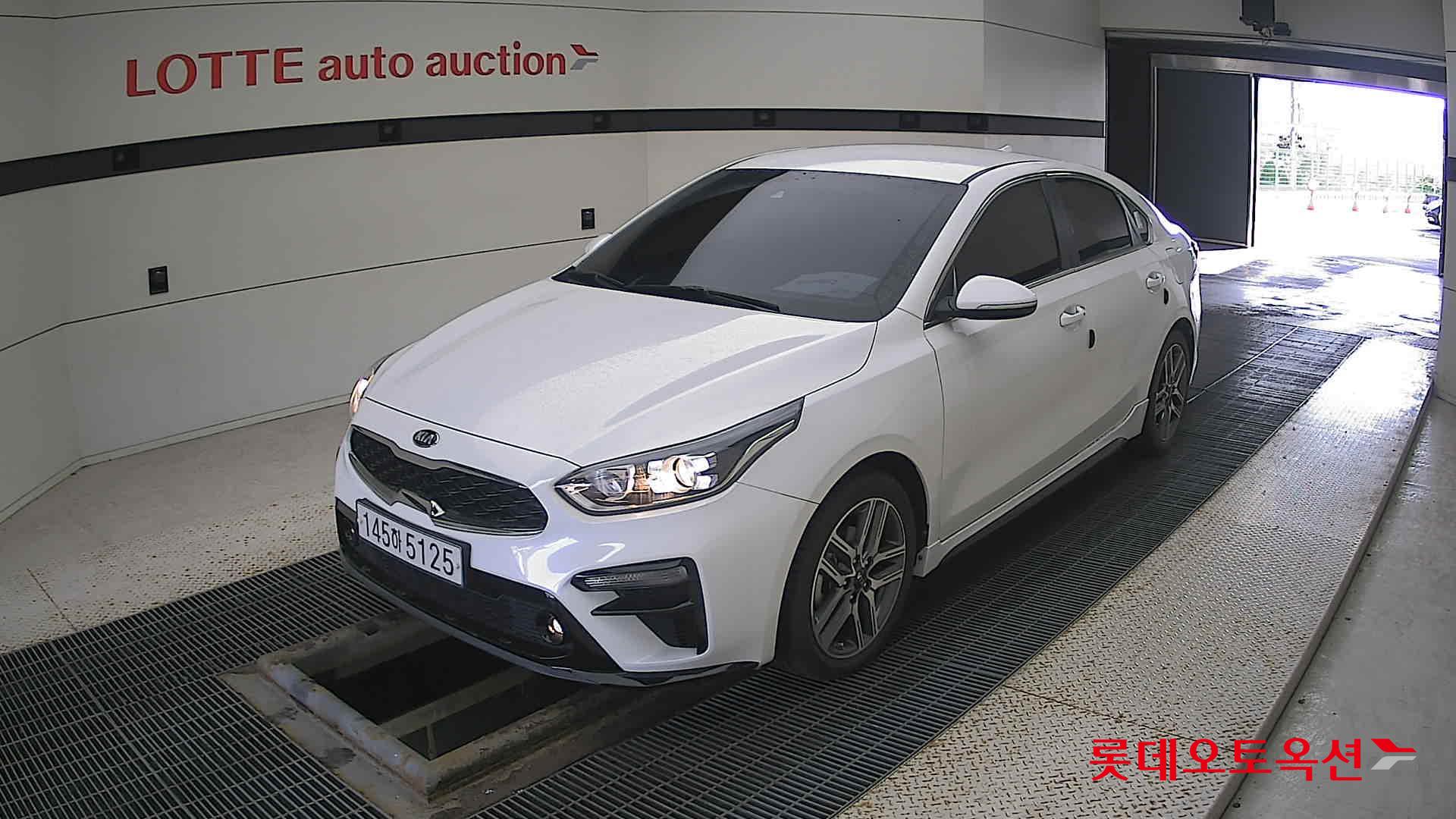 Kia K3 id 3476482 из Кореи 14