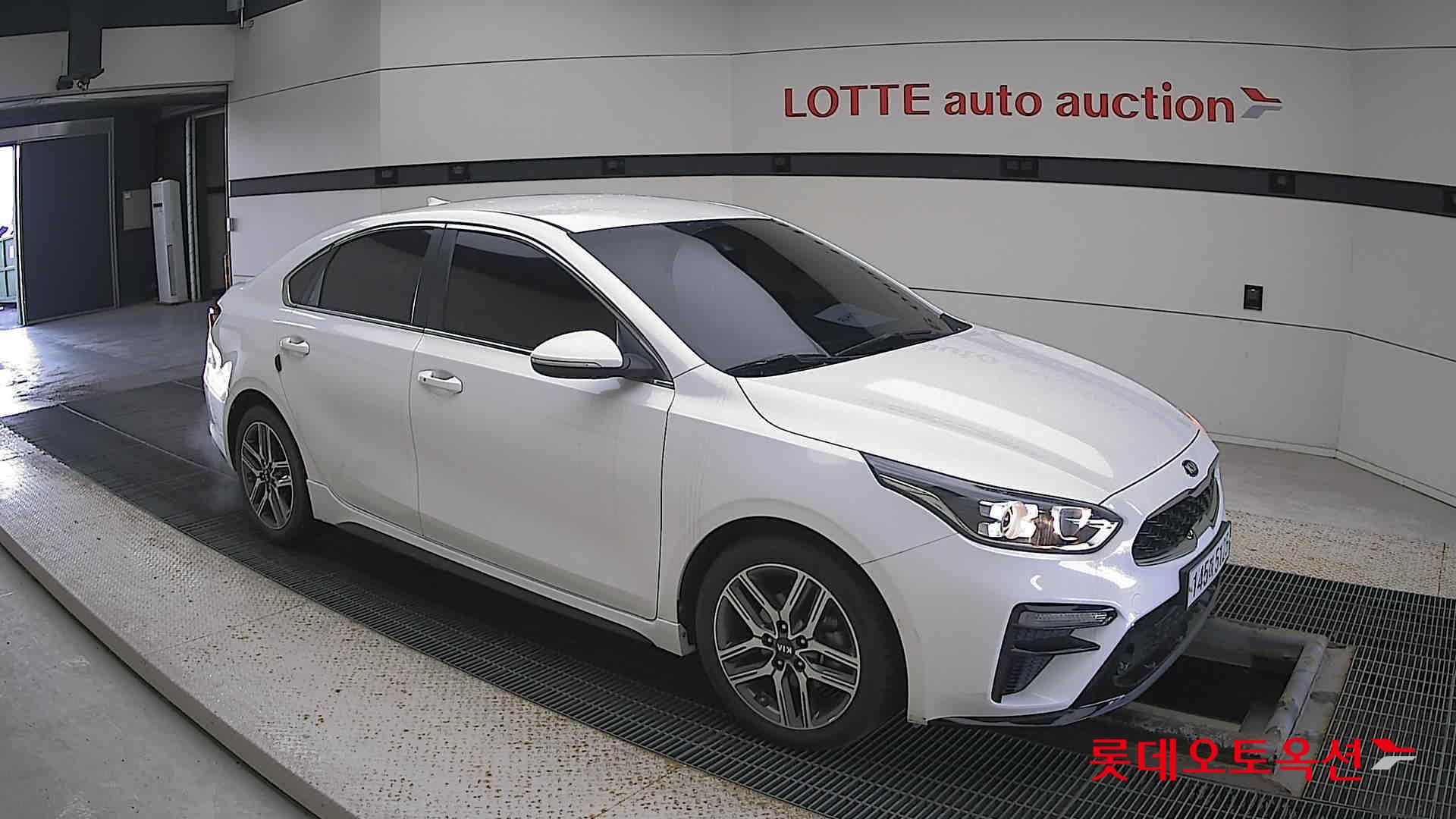 Kia K3 id 3476482 из Кореи 16