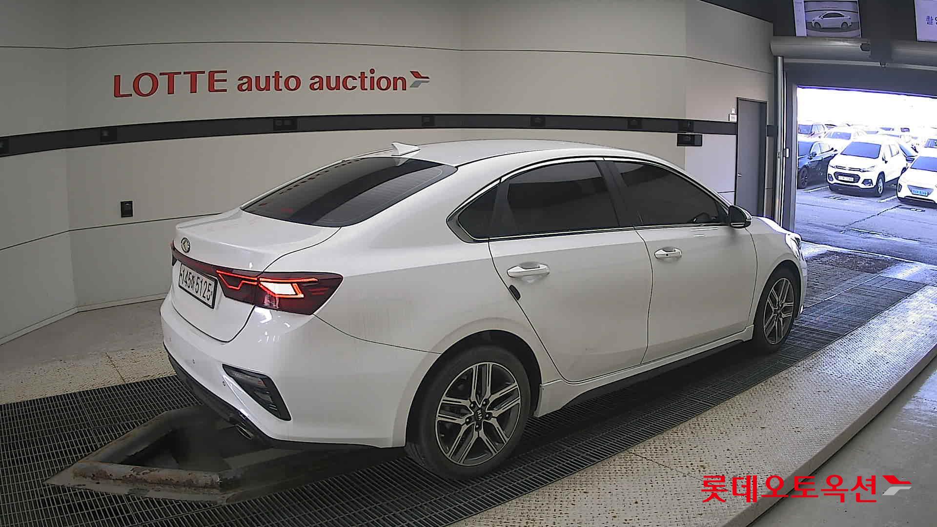 Kia K3 id 3476482 из Кореи 19