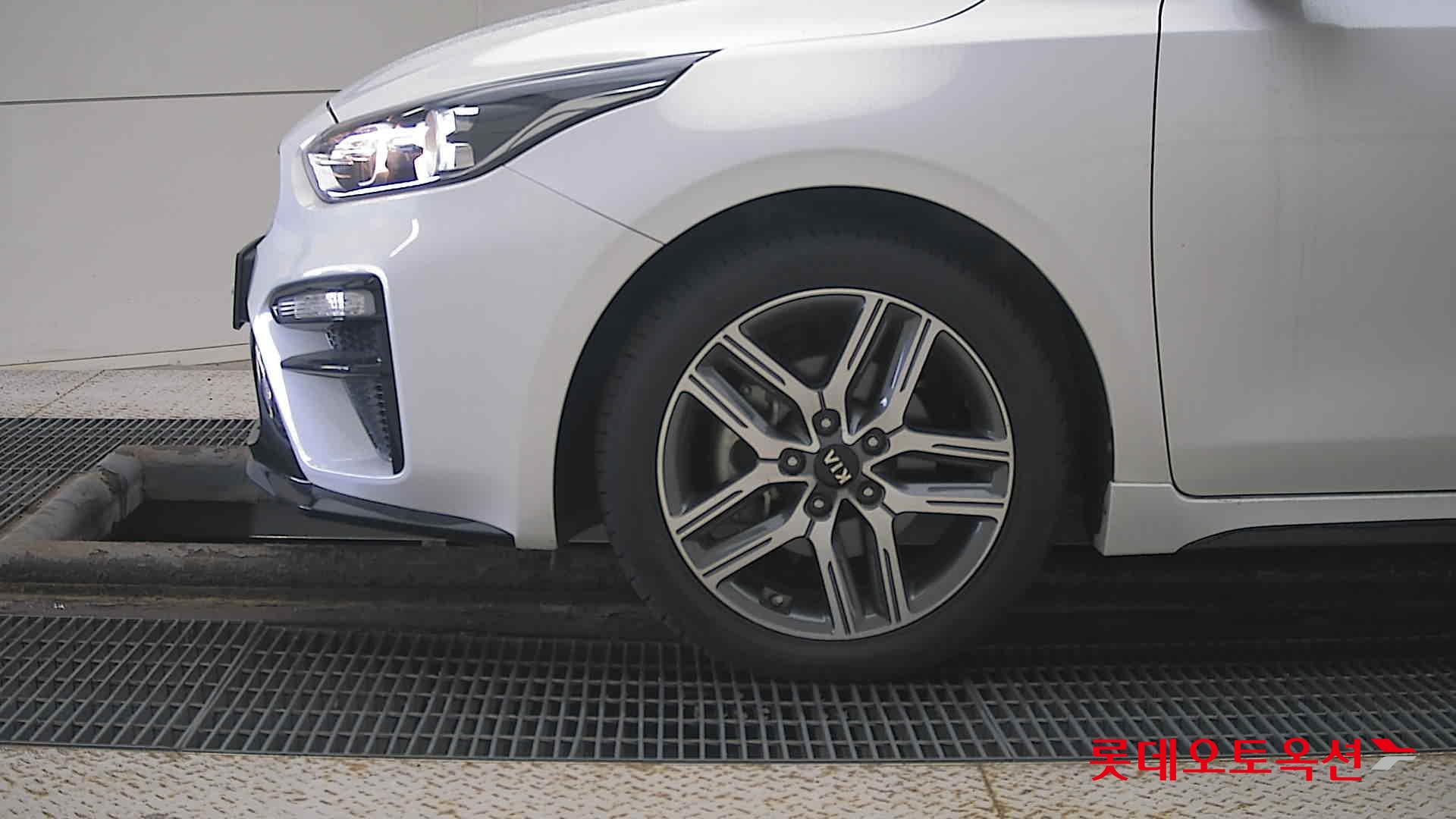 Kia K3 id 3476482 из Кореи 21